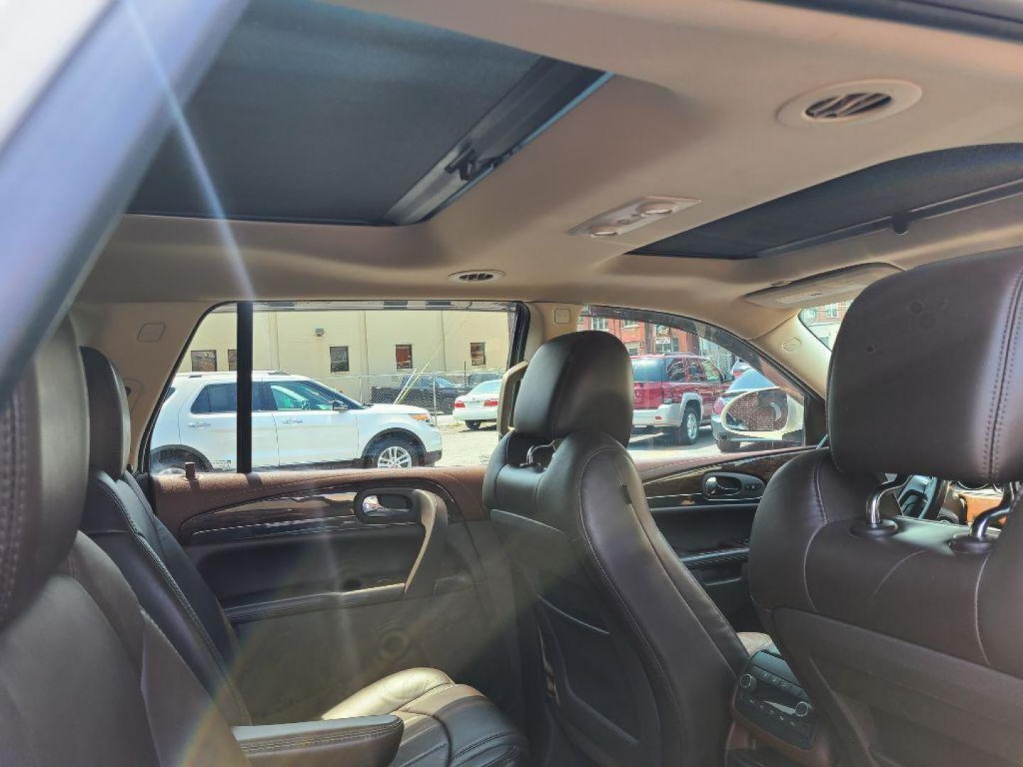 2014 WHITE BUICK ENCLAVE LEATHER (5GAKVBKD6EJ) with an 3.6L engine, Automatic transmission, located at 7981 Paxton Street, Harrisburg, PA, 17111, (717) 561-2926, 40.261490, -76.749229 - WE FINANCE!!! Good Credit/ Bad Credit/ No Credit - ALL Trade-Ins Welcomed!!! ***Guaranteed Credit Approval*** APPLY ONLINE or CALL us TODAY ;) Internet Prices and Marketplace Prices are SPECIAL discounted ***CASH DEALS*** Retail Prices are higher. Please call us to discuss your cash and finan - Photo#8