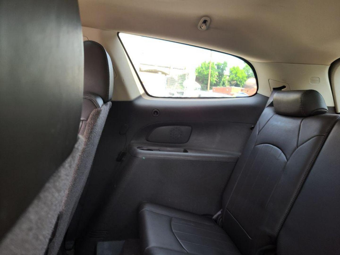 2014 WHITE BUICK ENCLAVE LEATHER (5GAKVBKD6EJ) with an 3.6L engine, Automatic transmission, located at 7981 Paxton Street, Harrisburg, PA, 17111, (717) 561-2926, 40.261490, -76.749229 - WE FINANCE!!! Good Credit/ Bad Credit/ No Credit - ALL Trade-Ins Welcomed!!! ***Guaranteed Credit Approval*** APPLY ONLINE or CALL us TODAY ;) Internet Prices and Marketplace Prices are SPECIAL discounted ***CASH DEALS*** Retail Prices are higher. Please call us to discuss your cash and finan - Photo#12