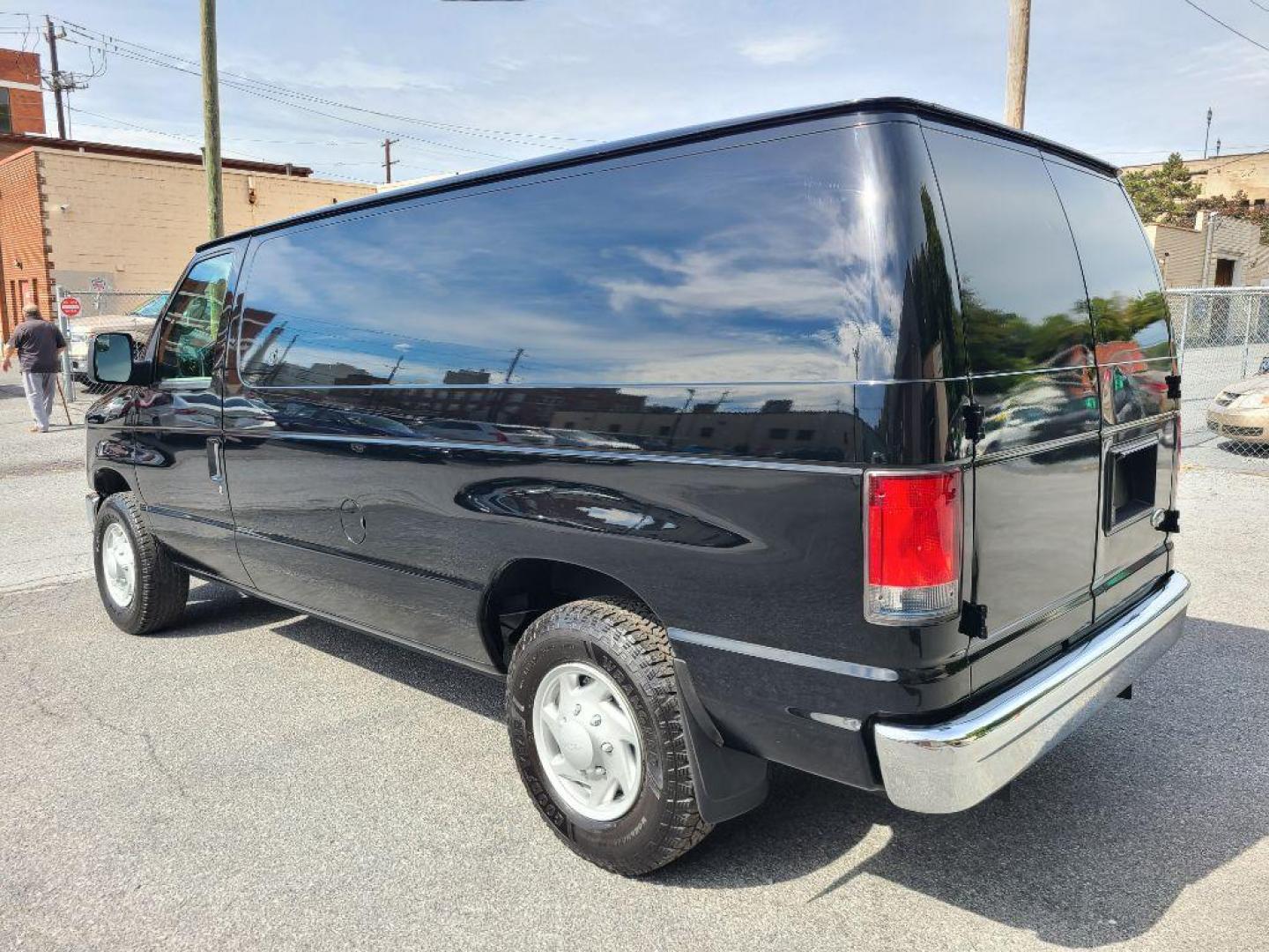 2014 BLACK FORD ECONOLINE E150 VAN (1FTNE1EW1ED) with an 4.6L engine, Automatic transmission, located at 117 North Cameron Street, Harrisburg, PA, 17101, (717) 963-8962, 40.266762, -76.875259 - WE FINANCE!!! Good Credit/ Bad Credit/ No Credit - ALL Trade-Ins Welcomed!!! ***Guaranteed Credit Approval*** APPLY ONLINE or CALL us TODAY ;) Please call us to discuss your cash and financing options. - Photo#2