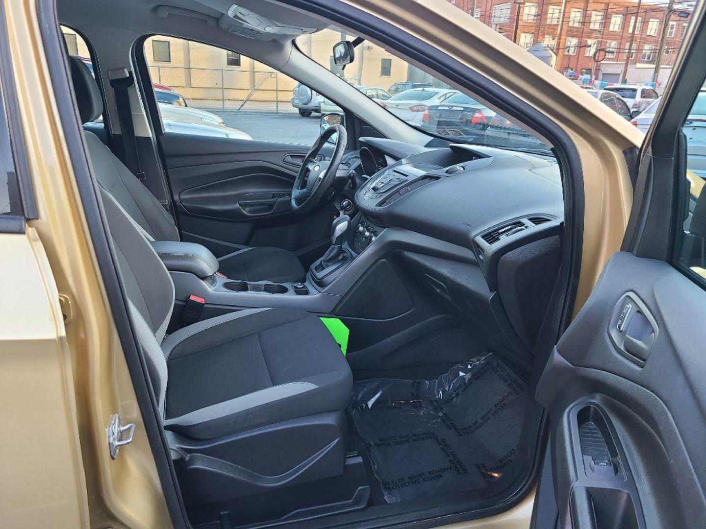 2014 GOLD FORD ESCAPE S (1FMCU0F71EU) with an 2.5L engine, Automatic transmission, located at 7981 Paxton Street, Harrisburg, PA, 17111, (717) 561-2926, 40.261490, -76.749229 - WE FINANCE!!! Good Credit/ Bad Credit/ No Credit - ALL Trade-Ins Welcomed!!! ***Guaranteed Credit Approval*** APPLY ONLINE or CALL us TODAY ;) Internet Prices and Marketplace Prices are SPECIAL discounted ***CASH DEALS*** Retail Prices are higher. Please call us to discuss your cash and finan - Photo#11