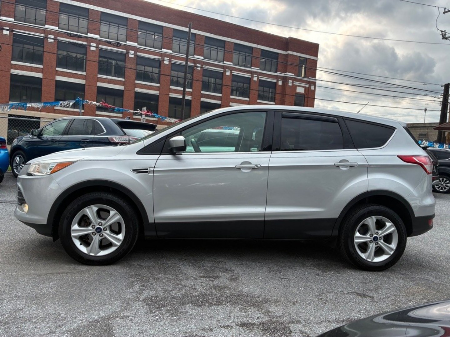 2014 SILVER FORD ESCAPE SE (1FMCU9GX9EU) with an 1.6L engine, Automatic transmission, located at 117 North Cameron Street, Harrisburg, PA, 17101, (717) 963-8962, 40.266762, -76.875259 - WE FINANCE!!! MOST vehicles are available for financing. Good Credit/ Challenged Credit/ No Credit - ALL Trade-Ins Welcomed!!! APPLY ONLINE or CALL us TODAY Please call us to discuss your cash and/or financing options. Thanks for checking our inventory! We're here to help.- Photo#1