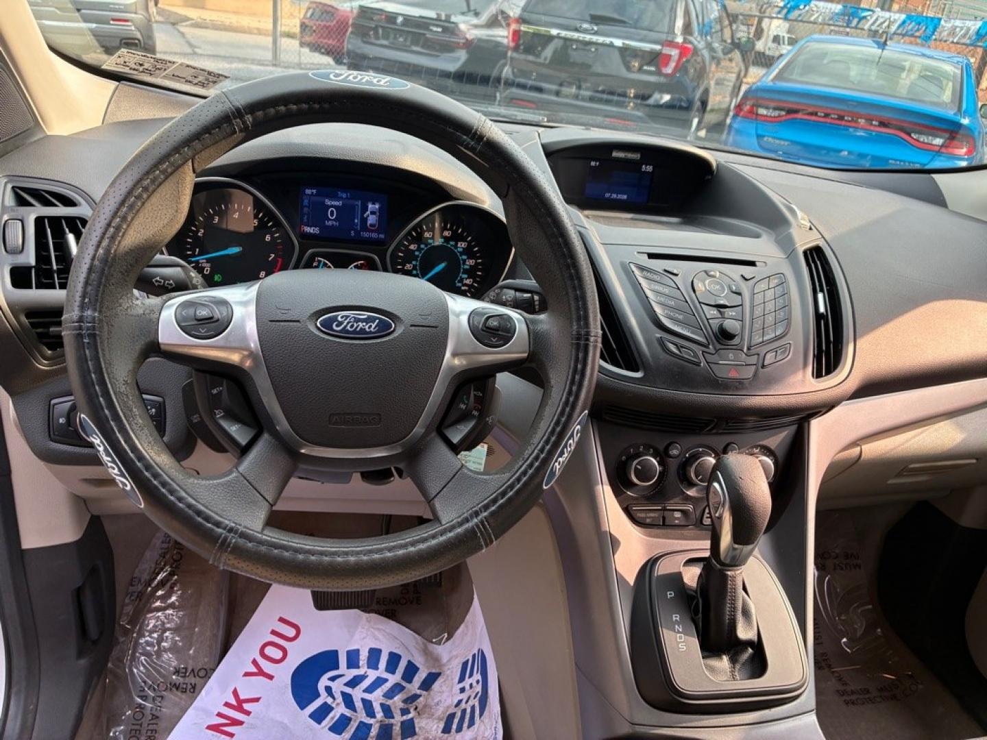 2014 SILVER FORD ESCAPE SE (1FMCU9GX9EU) with an 1.6L engine, Automatic transmission, located at 117 North Cameron Street, Harrisburg, PA, 17101, (717) 963-8962, 40.266762, -76.875259 - WE FINANCE!!! MOST vehicles are available for financing. Good Credit/ Challenged Credit/ No Credit - ALL Trade-Ins Welcomed!!! APPLY ONLINE or CALL us TODAY Please call us to discuss your cash and/or financing options. Thanks for checking our inventory! We're here to help.- Photo#14