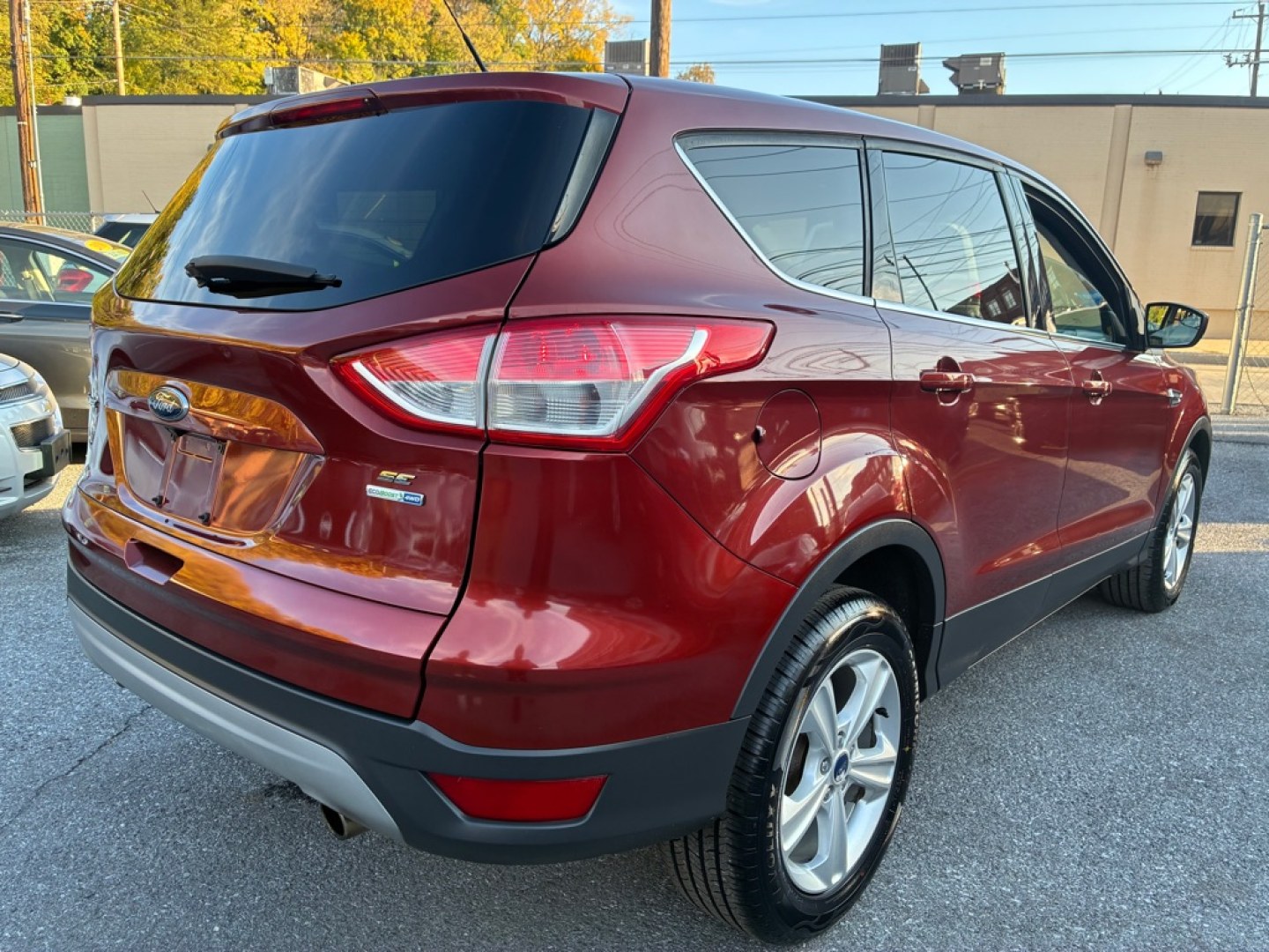2014 ORANGE FORD ESCAPE SE (1FMCU9GX6EU) with an 1.6L engine, Automatic transmission, located at 117 North Cameron Street, Harrisburg, PA, 17101, (717) 963-8962, 40.266762, -76.875259 - WE FINANCE!!! MOST vehicles are available for financing. Good Credit/ Challenged Credit/ No Credit - ALL Trade-Ins Welcomed!!! APPLY ONLINE or CALL us TODAY Please call us to discuss your cash and/or financing options. Thanks for checking our inventory! We're here to help.- Photo#4
