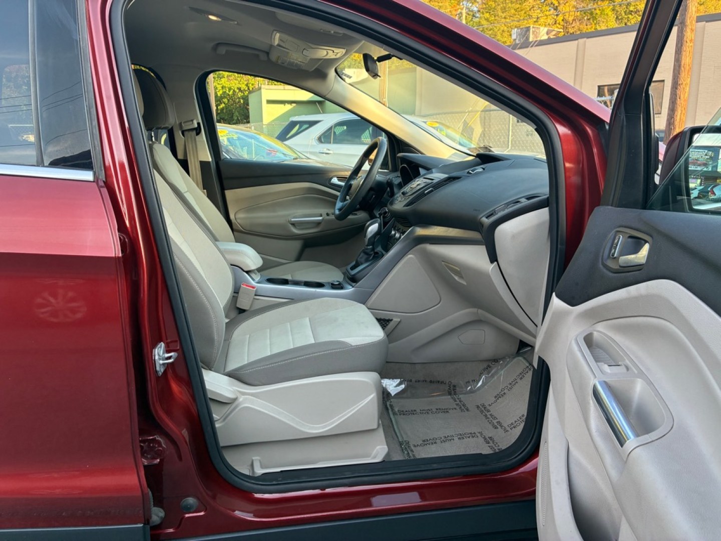 2014 ORANGE FORD ESCAPE SE (1FMCU9GX6EU) with an 1.6L engine, Automatic transmission, located at 117 North Cameron Street, Harrisburg, PA, 17101, (717) 963-8962, 40.266762, -76.875259 - WE FINANCE!!! MOST vehicles are available for financing. Good Credit/ Challenged Credit/ No Credit - ALL Trade-Ins Welcomed!!! APPLY ONLINE or CALL us TODAY Please call us to discuss your cash and/or financing options. Thanks for checking our inventory! We're here to help.- Photo#8
