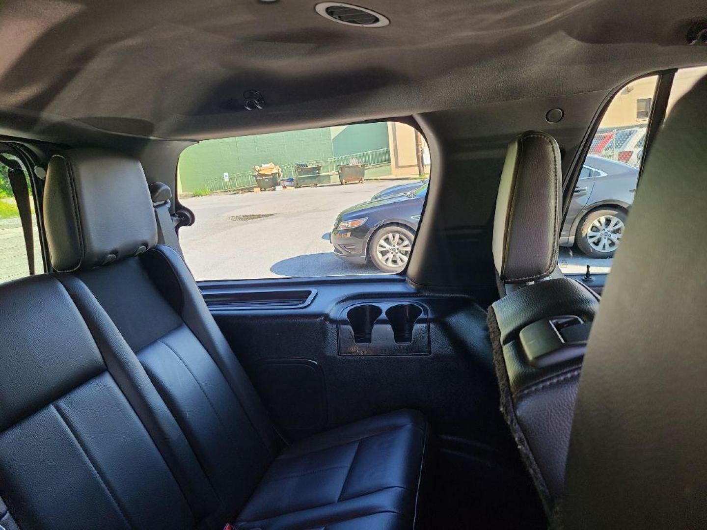 2014 RED FORD EXPEDITION LIMITED (1FMJU2A52EE) with an 5.4L engine, Automatic transmission, located at 117 North Cameron Street, Harrisburg, PA, 17101, (717) 963-8962, 40.266762, -76.875259 - WE FINANCE!!! Good Credit/ Bad Credit/ No Credit - ALL Trade-Ins Welcomed!!! ***Guaranteed Credit Approval*** APPLY ONLINE or CALL us TODAY ;) Internet Prices and Marketplace Prices are SPECIAL discounted ***CASH DEALS*** Retail Prices are higher. Please call us to discuss your cash and finan - Photo#10