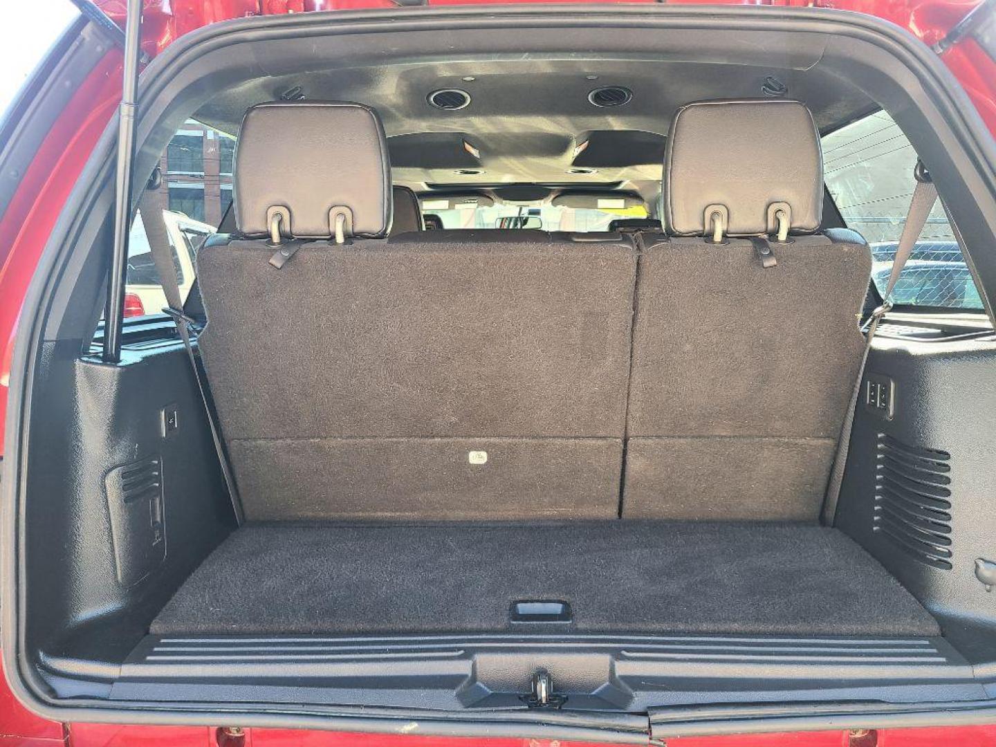 2014 RED FORD EXPEDITION LIMITED (1FMJU2A52EE) with an 5.4L engine, Automatic transmission, located at 117 North Cameron Street, Harrisburg, PA, 17101, (717) 963-8962, 40.266762, -76.875259 - WE FINANCE!!! Good Credit/ Bad Credit/ No Credit - ALL Trade-Ins Welcomed!!! ***Guaranteed Credit Approval*** APPLY ONLINE or CALL us TODAY ;) Internet Prices and Marketplace Prices are SPECIAL discounted ***CASH DEALS*** Retail Prices are higher. Please call us to discuss your cash and finan - Photo#12