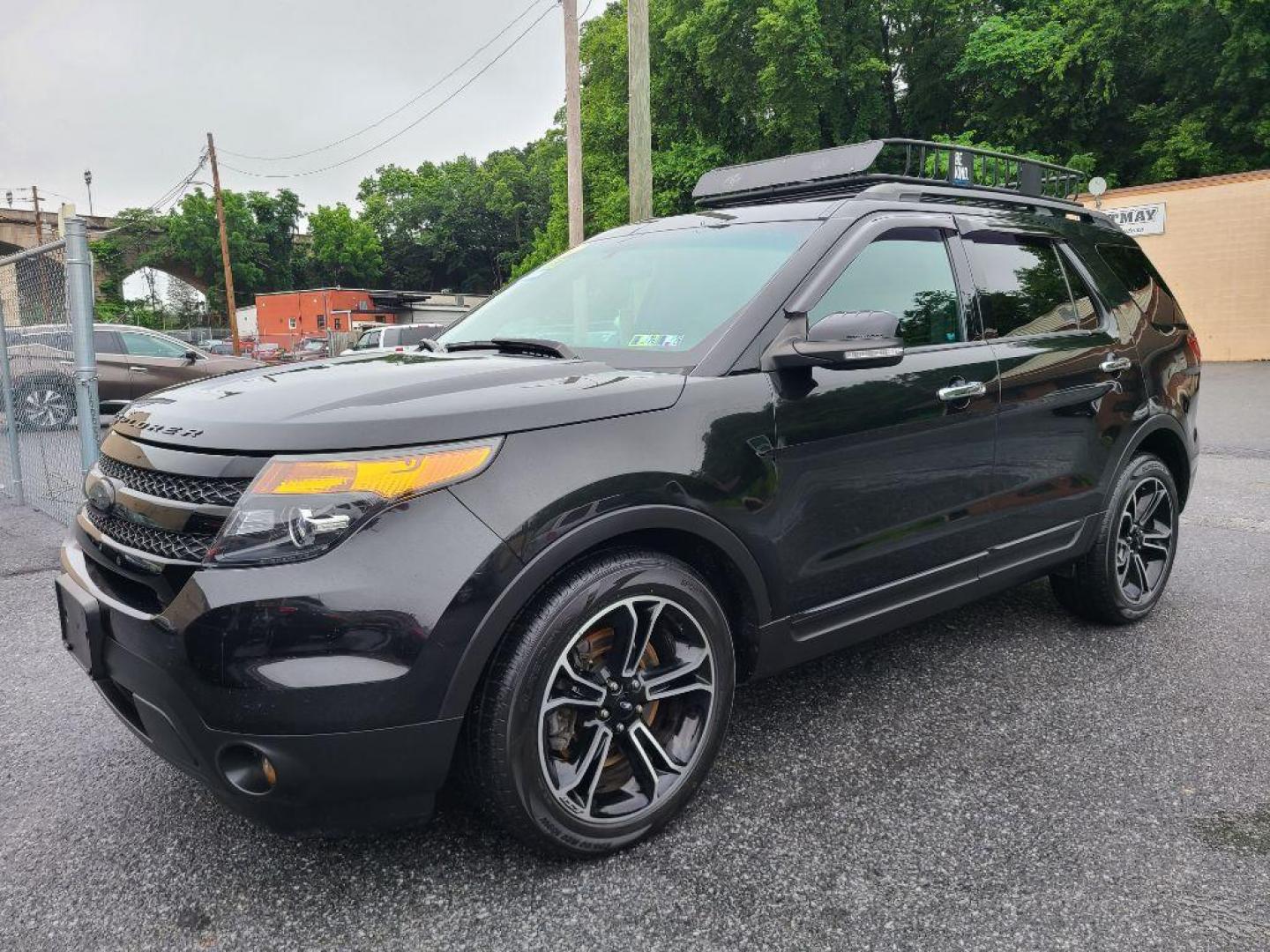 2014 BLACK FORD EXPLORER SPORT (1FM5K8GT5EG) with an 3.5L engine, Automatic transmission, located at 117 North Cameron Street, Harrisburg, PA, 17101, (717) 963-8962, 40.266762, -76.875259 - WE FINANCE!!! Good Credit/ Bad Credit/ No Credit - ALL Trade-Ins Welcomed!!! ***Guaranteed Credit Approval*** APPLY ONLINE or CALL us TODAY ;) Internet Prices and Marketplace Prices are SPECIAL discounted ***CASH DEALS*** Retail Prices are higher. Please call us to discuss your cash and finan - Photo#0