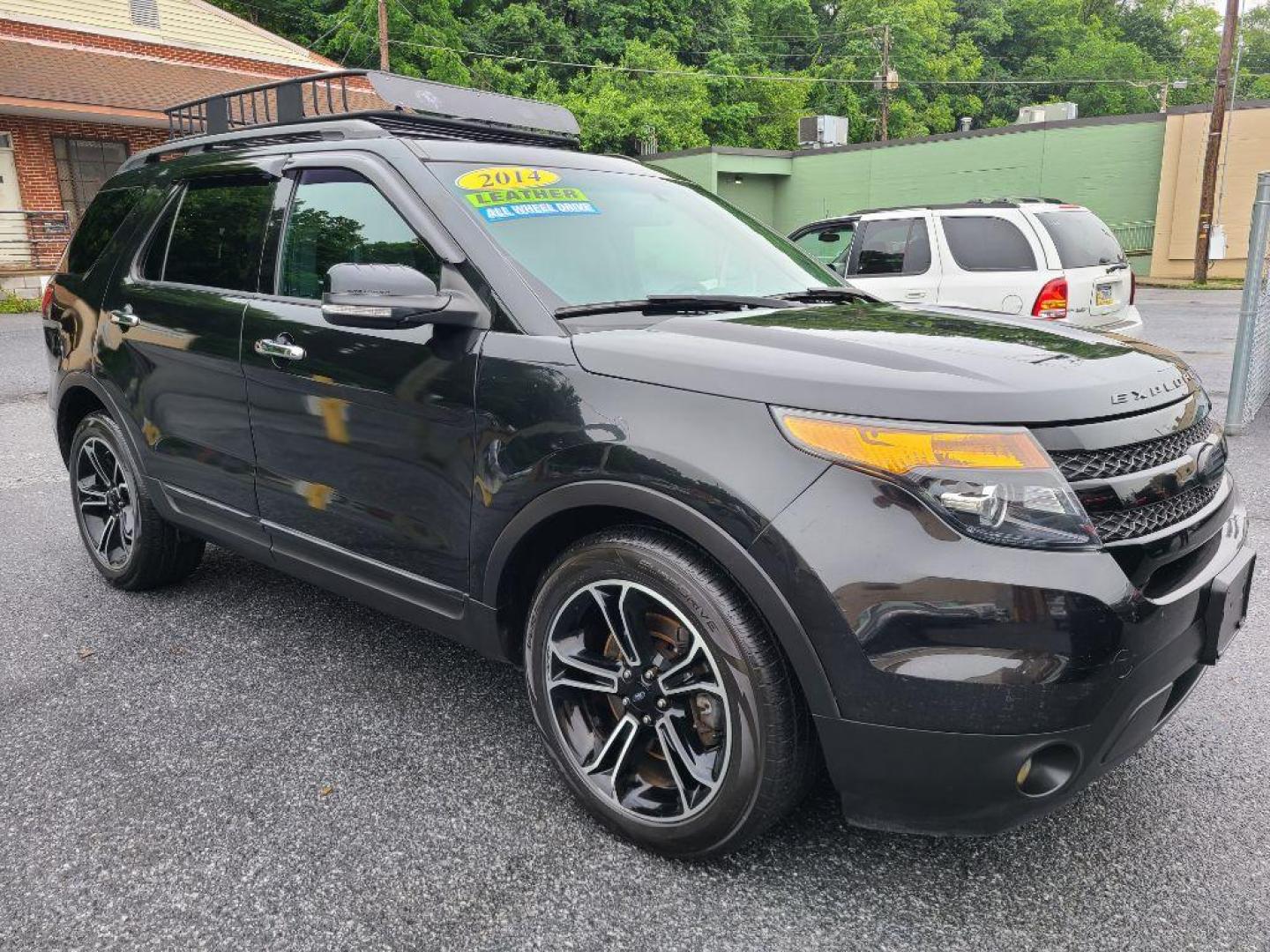 2014 BLACK FORD EXPLORER SPORT (1FM5K8GT5EG) with an 3.5L engine, Automatic transmission, located at 117 North Cameron Street, Harrisburg, PA, 17101, (717) 963-8962, 40.266762, -76.875259 - WE FINANCE!!! Good Credit/ Bad Credit/ No Credit - ALL Trade-Ins Welcomed!!! ***Guaranteed Credit Approval*** APPLY ONLINE or CALL us TODAY ;) Internet Prices and Marketplace Prices are SPECIAL discounted ***CASH DEALS*** Retail Prices are higher. Please call us to discuss your cash and finan - Photo#6
