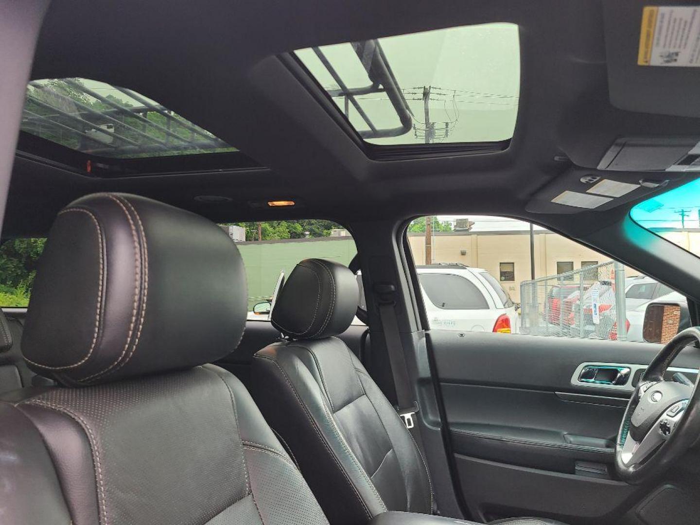 2014 BLACK FORD EXPLORER SPORT (1FM5K8GT5EG) with an 3.5L engine, Automatic transmission, located at 117 North Cameron Street, Harrisburg, PA, 17101, (717) 963-8962, 40.266762, -76.875259 - WE FINANCE!!! Good Credit/ Bad Credit/ No Credit - ALL Trade-Ins Welcomed!!! ***Guaranteed Credit Approval*** APPLY ONLINE or CALL us TODAY ;) Internet Prices and Marketplace Prices are SPECIAL discounted ***CASH DEALS*** Retail Prices are higher. Please call us to discuss your cash and finan - Photo#11
