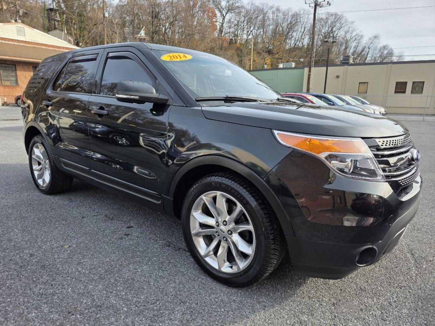 2014 BLACK FORD EXPLORER LIMITED (1FM5K8F8XEG) with an 3.5L engine, Automatic transmission, located at 117 North Cameron Street, Harrisburg, PA, 17101, (717) 963-8962, 40.266762, -76.875259 - WE FINANCE!!! Good Credit/ Bad Credit/ No Credit - ALL Trade-Ins Welcomed!!! ***Guaranteed Credit Approval*** APPLY ONLINE or CALL us TODAY ;) Please call us to discuss your cash and financing options. - Photo#6