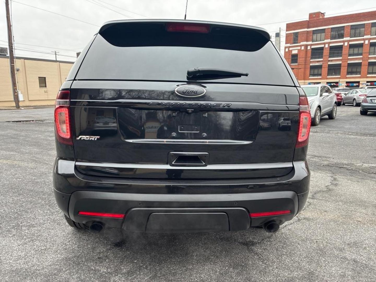 2014 BLACK FORD EXPLORER SPORT (1FM5K8GT5EG) with an 3.5L engine, Automatic transmission, located at 7981 Paxton Street, Harrisburg, PA, 17111, (717) 561-2926, 40.261490, -76.749229 - WE FINANCE!!! Good Credit/ Challenged Credit/ No Credit - ALL Trade-Ins Welcomed!!! APPLY ONLINE or CALL us TODAY ;) Please call us to discuss your cash and/or financing options. - Photo#3