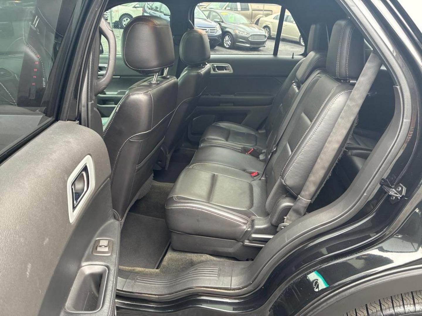 2014 BLACK FORD EXPLORER SPORT (1FM5K8GT5EG) with an 3.5L engine, Automatic transmission, located at 7981 Paxton Street, Harrisburg, PA, 17111, (717) 561-2926, 40.261490, -76.749229 - WE FINANCE!!! Good Credit/ Challenged Credit/ No Credit - ALL Trade-Ins Welcomed!!! APPLY ONLINE or CALL us TODAY ;) Please call us to discuss your cash and/or financing options. - Photo#13