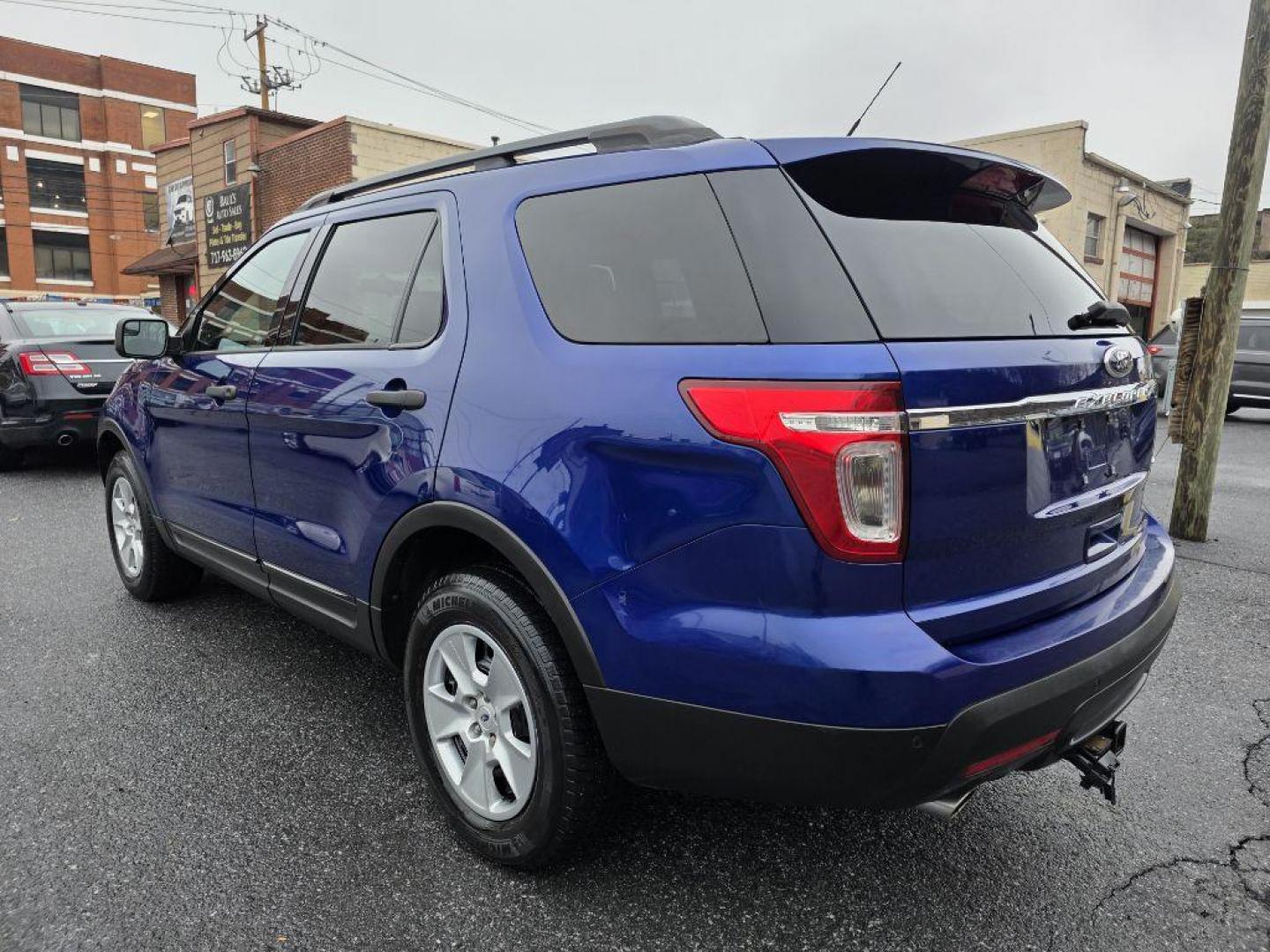 2014 BLUE FORD EXPLORER BASE (1FM5K8B80EG) with an 3.5L engine, Automatic transmission, located at 117 North Cameron Street, Harrisburg, PA, 17101, (717) 963-8962, 40.266762, -76.875259 - WE FINANCE!!! Good Credit/ Challenged Credit/ No Credit - ALL Trade-Ins Welcomed!!! APPLY ONLINE or CALL us TODAY ;) Please call us to discuss your cash and/or financing options. - Photo#2