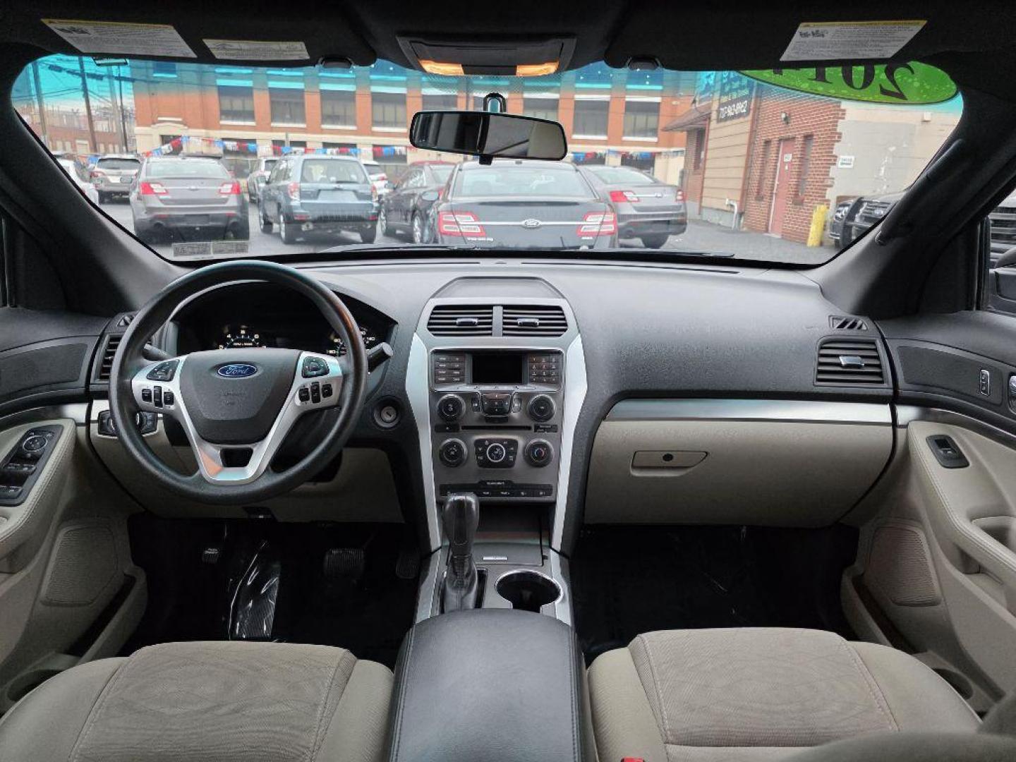 2014 BLUE FORD EXPLORER BASE (1FM5K8B80EG) with an 3.5L engine, Automatic transmission, located at 117 North Cameron Street, Harrisburg, PA, 17101, (717) 963-8962, 40.266762, -76.875259 - WE FINANCE!!! Good Credit/ Challenged Credit/ No Credit - ALL Trade-Ins Welcomed!!! APPLY ONLINE or CALL us TODAY ;) Please call us to discuss your cash and/or financing options. - Photo#9