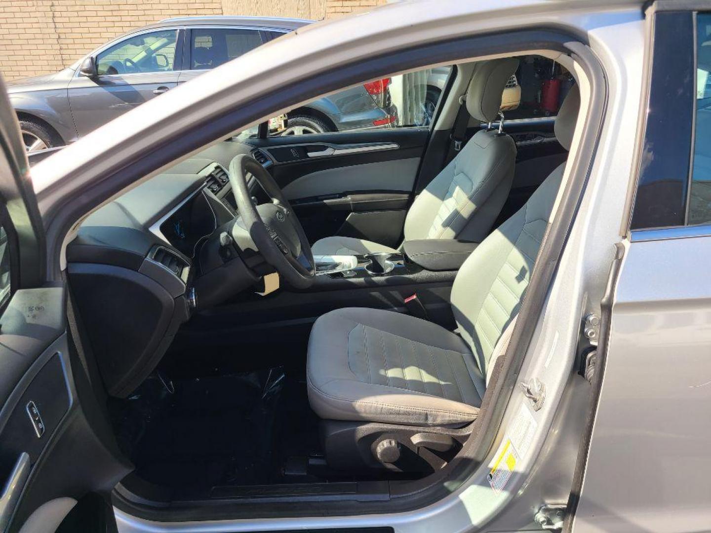 2014 SILVER FORD FUSION S (1FA6P0G7XE5) with an 2.5L engine, Automatic transmission, located at 7981 Paxton Street, Harrisburg, PA, 17111, (717) 561-2926, 40.261490, -76.749229 - WE FINANCE!!! Good Credit/ Bad Credit/ No Credit - ALL Trade-Ins Welcomed!!! ***Guaranteed Credit Approval*** APPLY ONLINE or CALL us TODAY ;) Internet Prices and Marketplace Prices are SPECIAL discounted ***CASH DEALS*** Retail Prices are higher. Please call us to discuss your cash and finan - Photo#12