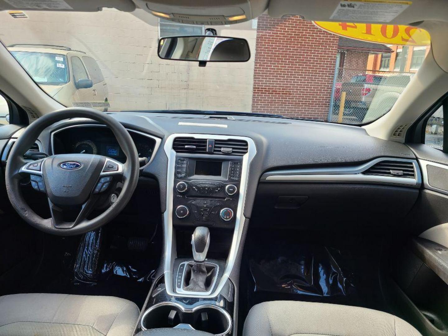 2014 BLUE FORD FUSION S (1FA6P0G72E5) with an 2.5L engine, Automatic transmission, located at 117 North Cameron Street, Harrisburg, PA, 17101, (717) 963-8962, 40.266762, -76.875259 - WE FINANCE!!! Good Credit/ Bad Credit/ No Credit - ALL Trade-Ins Welcomed!!! ***Guaranteed Credit Approval*** APPLY ONLINE or CALL us TODAY ;) Internet Prices and Marketplace Prices are SPECIAL discounted ***CASH DEALS*** Retail Prices are higher. Please call us to discuss your cash and finan - Photo#14