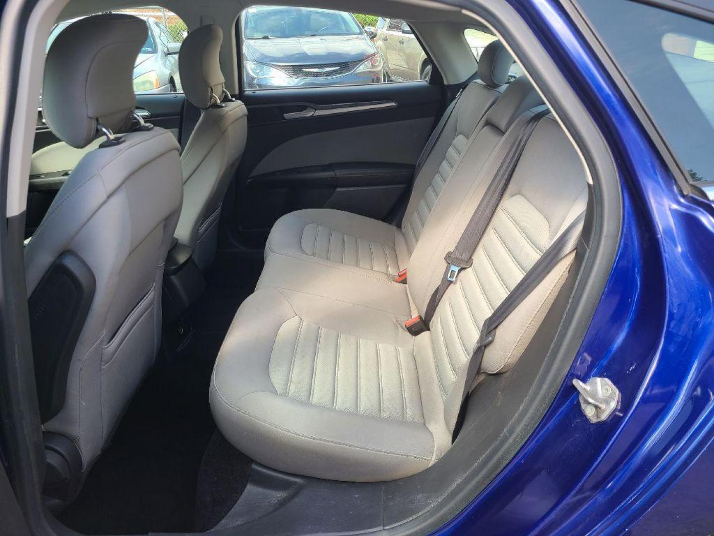 2014 BLUE FORD FUSION S (1FA6P0G72E5) with an 2.5L engine, Automatic transmission, located at 117 North Cameron Street, Harrisburg, PA, 17101, (717) 963-8962, 40.266762, -76.875259 - WE FINANCE!!! Good Credit/ Bad Credit/ No Credit - ALL Trade-Ins Welcomed!!! ***Guaranteed Credit Approval*** APPLY ONLINE or CALL us TODAY ;) Internet Prices and Marketplace Prices are SPECIAL discounted ***CASH DEALS*** Retail Prices are higher. Please call us to discuss your cash and finan - Photo#16