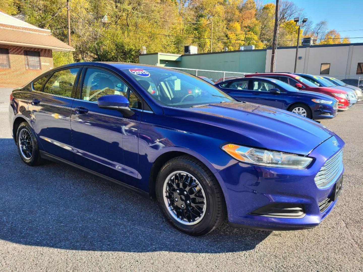 2014 BLUE FORD FUSION S (1FA6P0G77E5) with an 2.5L engine, Automatic transmission, located at 117 North Cameron Street, Harrisburg, PA, 17101, (717) 963-8962, 40.266762, -76.875259 - WE FINANCE!!! Good Credit/ Bad Credit/ No Credit - ALL Trade-Ins Welcomed!!! ***Guaranteed Credit Approval*** APPLY ONLINE or CALL us TODAY ;) Please call us to discuss your cash and financing options. - Photo#6