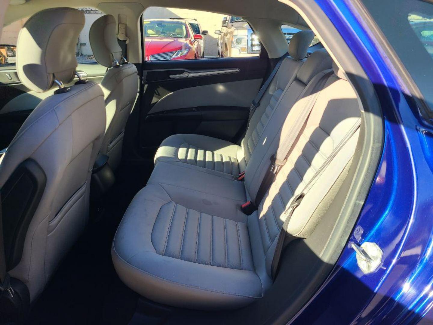 2014 BLUE FORD FUSION S (1FA6P0G77E5) with an 2.5L engine, Automatic transmission, located at 117 North Cameron Street, Harrisburg, PA, 17101, (717) 963-8962, 40.266762, -76.875259 - WE FINANCE!!! Good Credit/ Bad Credit/ No Credit - ALL Trade-Ins Welcomed!!! ***Guaranteed Credit Approval*** APPLY ONLINE or CALL us TODAY ;) Please call us to discuss your cash and financing options. - Photo#9