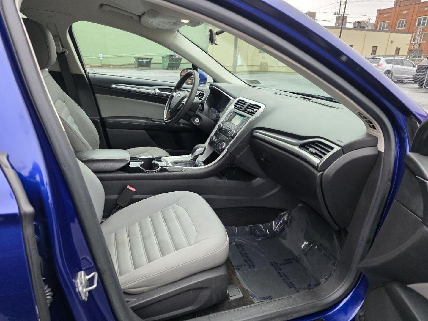 2014 BLUE FORD FUSION S (1FA6P0G75E5) with an 2.5L engine, Automatic transmission, located at 117 North Cameron Street, Harrisburg, PA, 17101, (717) 963-8962, 40.266762, -76.875259 - WE FINANCE!!! Good Credit/ Bad Credit/ No Credit - ALL Trade-Ins Welcomed!!! ***Guaranteed Credit Approval*** APPLY ONLINE or CALL us TODAY ;) Please call us to discuss your cash and financing options. - Photo#8