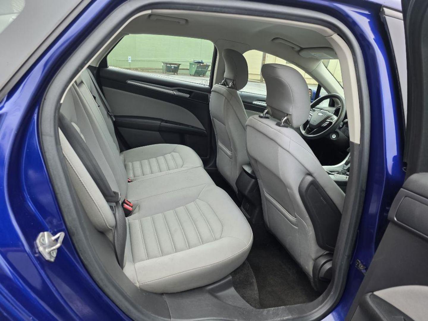 2014 BLUE FORD FUSION S (1FA6P0G75E5) with an 2.5L engine, Automatic transmission, located at 117 North Cameron Street, Harrisburg, PA, 17101, (717) 963-8962, 40.266762, -76.875259 - WE FINANCE!!! Good Credit/ Bad Credit/ No Credit - ALL Trade-Ins Welcomed!!! ***Guaranteed Credit Approval*** APPLY ONLINE or CALL us TODAY ;) Please call us to discuss your cash and financing options. - Photo#11