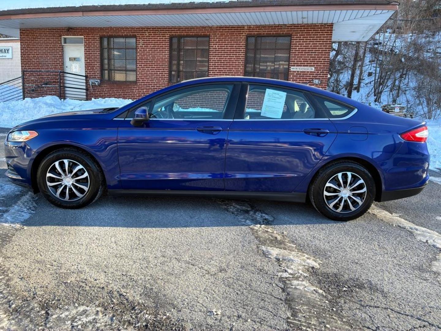 2014 BLUE FORD FUSION S (1FA6P0G7XE5) with an 2.5L engine, Automatic transmission, located at 117 North Cameron Street, Harrisburg, PA, 17101, (717) 963-8962, 40.266762, -76.875259 - WE FINANCE!!! Good Credit/ Challenged Credit/ No Credit - ALL Trade-Ins Welcomed!!! APPLY ONLINE or CALL us TODAY ;) Please call us to discuss your cash and/or financing options. - Photo#1