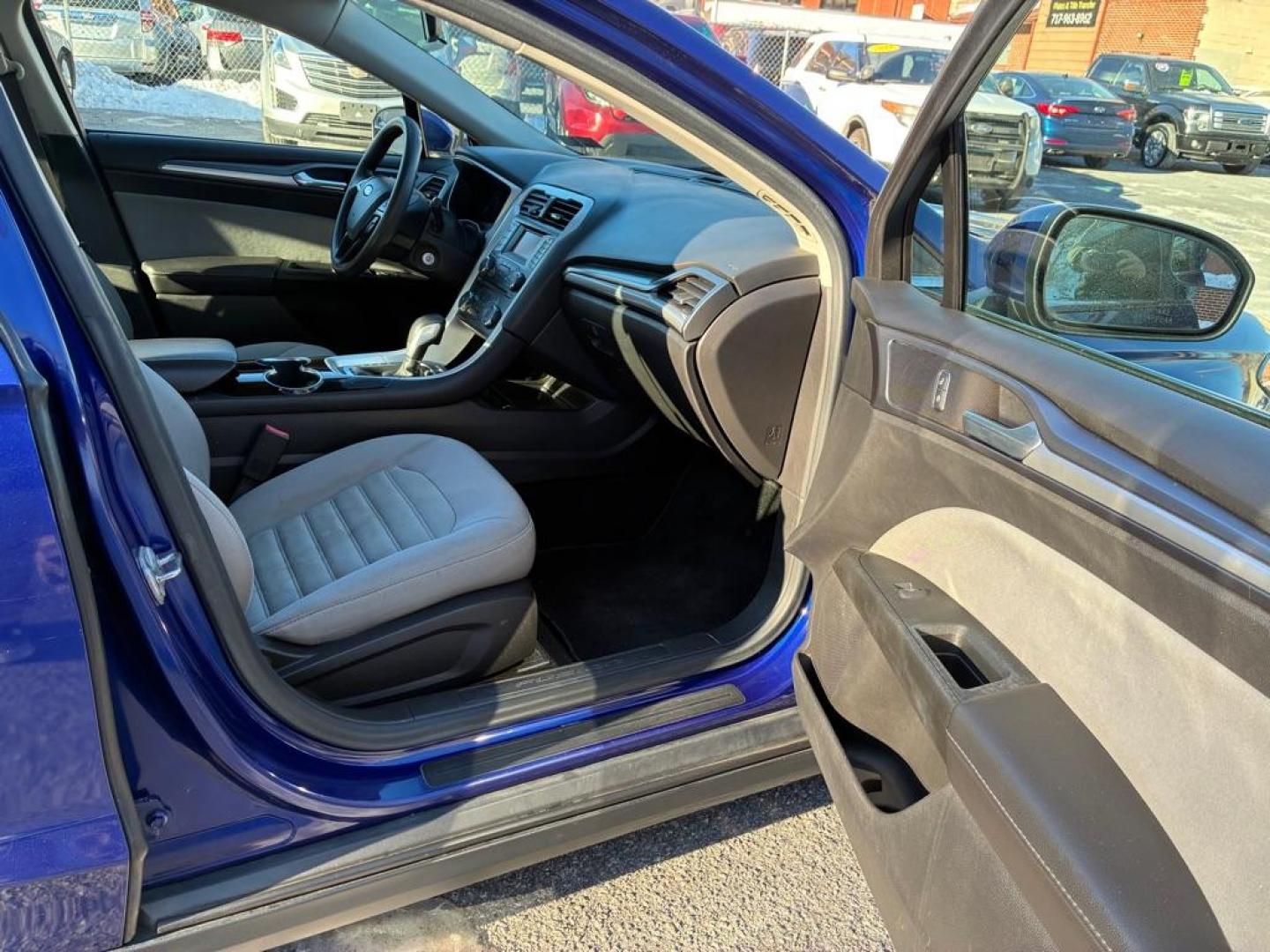 2014 BLUE FORD FUSION S (1FA6P0G7XE5) with an 2.5L engine, Automatic transmission, located at 117 North Cameron Street, Harrisburg, PA, 17101, (717) 963-8962, 40.266762, -76.875259 - WE FINANCE!!! Good Credit/ Challenged Credit/ No Credit - ALL Trade-Ins Welcomed!!! APPLY ONLINE or CALL us TODAY ;) Please call us to discuss your cash and/or financing options. - Photo#8