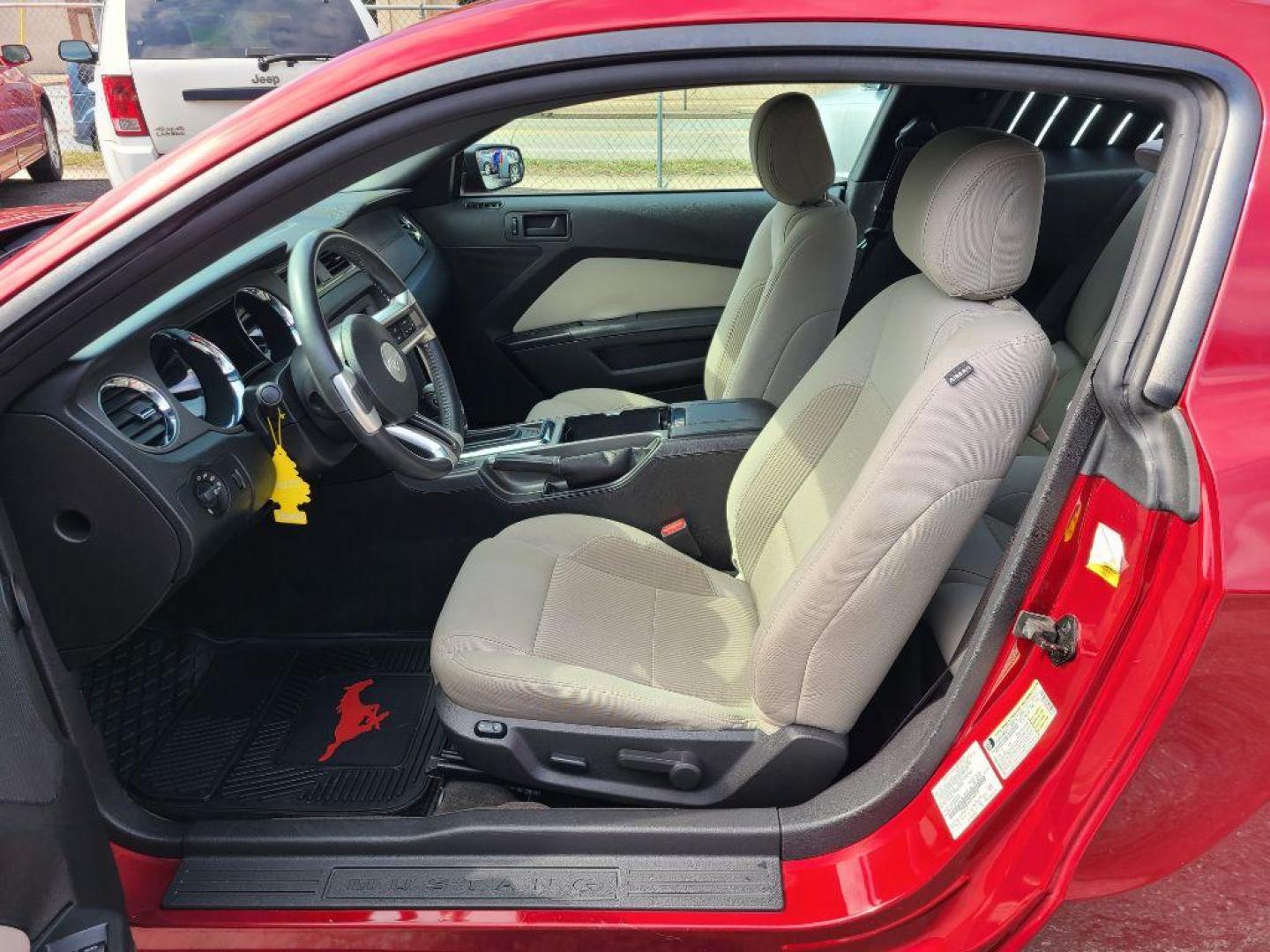 2014 RED FORD MUSTANG COUPE (1ZVBP8AM5E5) with an 3.7L engine, Automatic transmission, located at 117 North Cameron Street, Harrisburg, PA, 17101, (717) 963-8962, 40.266762, -76.875259 - WE FINANCE!!! Good Credit/ Bad Credit/ No Credit - ALL Trade-Ins Welcomed!!! ***Guaranteed Credit Approval*** APPLY ONLINE or CALL us TODAY ;) Internet Prices and Marketplace Prices are SPECIAL discounted ***CASH DEALS*** Retail Prices are higher. Please call us to discuss your cash and finan - Photo#13