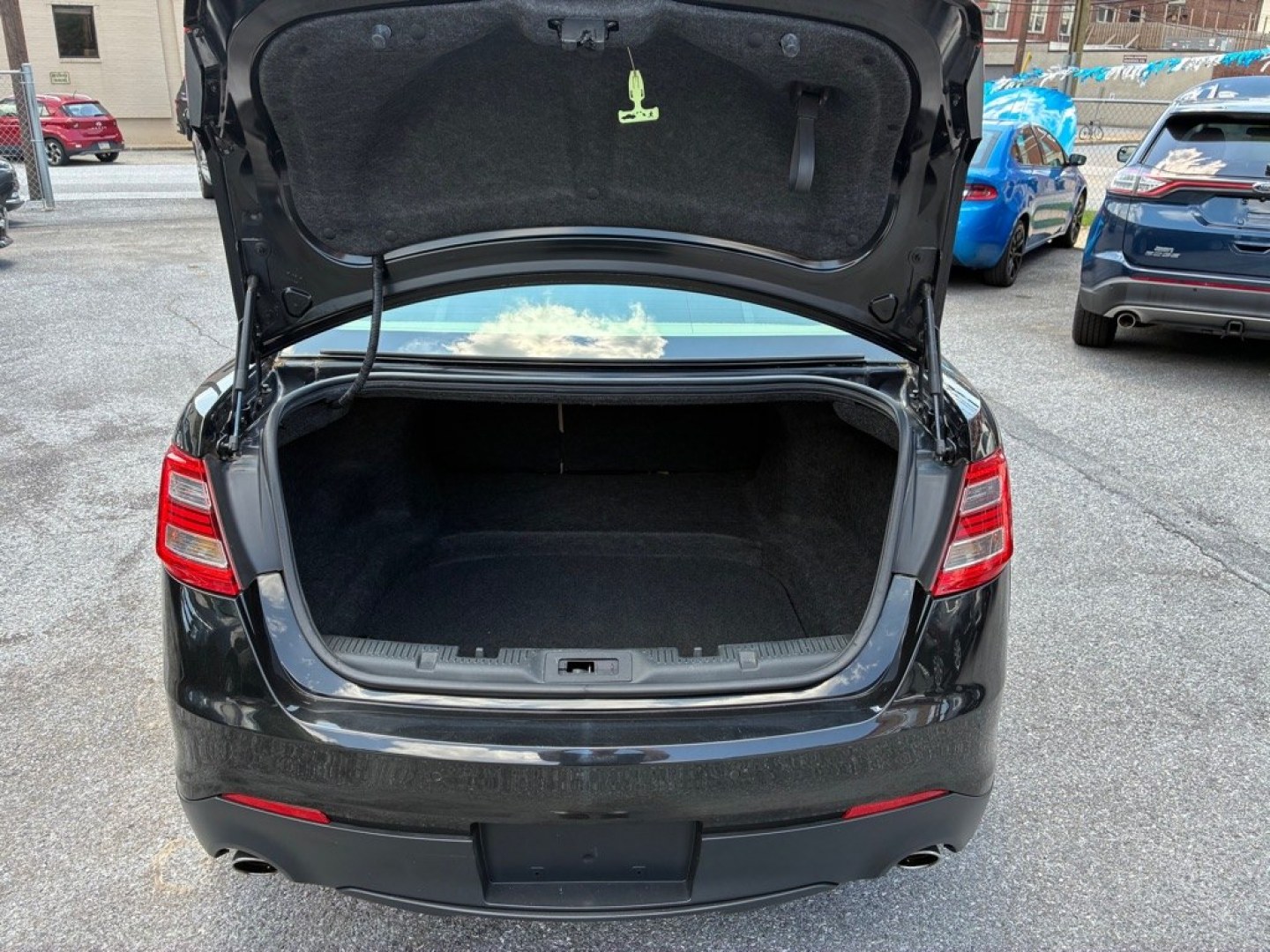 2014 BLACK FORD TAURUS LIMITED (1FAHP2J80EG) with an 3.5L engine, Automatic transmission, located at 117 North Cameron Street, Harrisburg, PA, 17101, (717) 963-8962, 40.266762, -76.875259 - WE FINANCE!!! MOST vehicles are available for financing. Good Credit/ Challenged Credit/ No Credit - ALL Trade-Ins Welcomed!!! APPLY ONLINE or CALL us TODAY Please call us to discuss your cash and/or financing options. Thanks for checking our inventory! We're here to help.- Photo#10