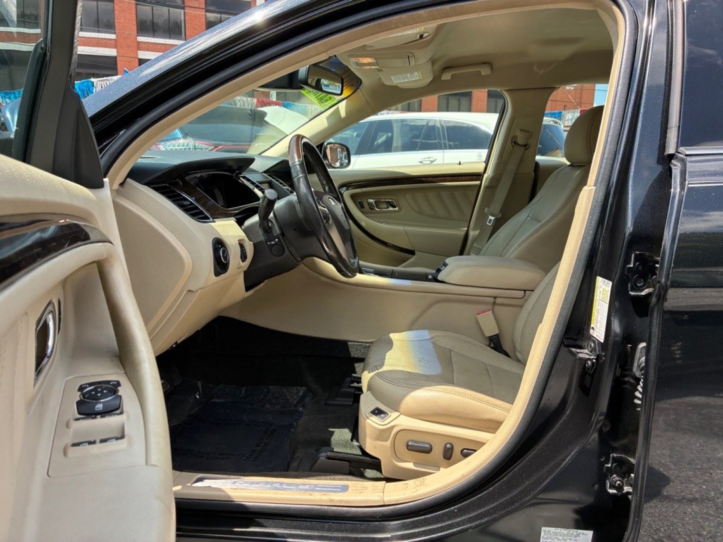 2014 BLACK FORD TAURUS LIMITED (1FAHP2J80EG) with an 3.5L engine, Automatic transmission, located at 117 North Cameron Street, Harrisburg, PA, 17101, (717) 963-8962, 40.266762, -76.875259 - WE FINANCE!!! MOST vehicles are available for financing. Good Credit/ Challenged Credit/ No Credit - ALL Trade-Ins Welcomed!!! APPLY ONLINE or CALL us TODAY Please call us to discuss your cash and/or financing options. Thanks for checking our inventory! We're here to help.- Photo#13