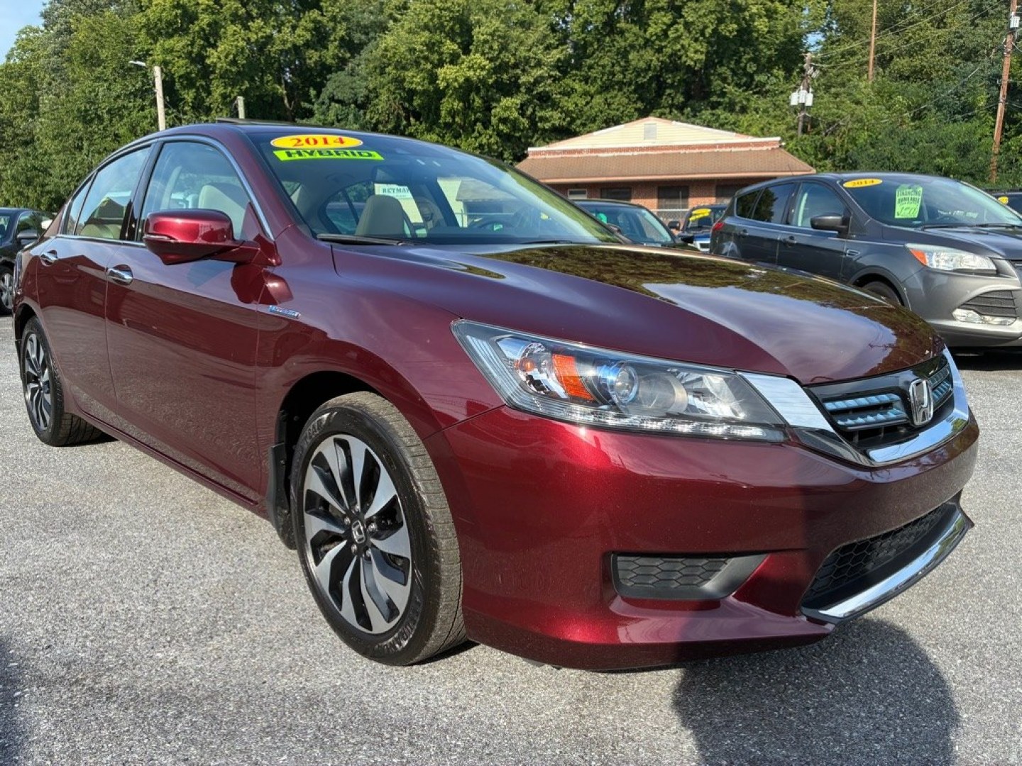 2014 RED HONDA ACCORD HYBRID EXL (1HGCR6F59EA) with an 2.0L engine, Continuously Variable transmission, located at 117 North Cameron Street, Harrisburg, PA, 17101, (717) 963-8962, 40.266762, -76.875259 - WE FINANCE!!! MOST vehicles are available for financing. Good Credit/ Challenged Credit/ No Credit - ALL Trade-Ins Welcomed!!! APPLY ONLINE or CALL us TODAY Please call us to discuss your cash and/or financing options. Thanks for checking our inventory! We're here to help.- Photo#6