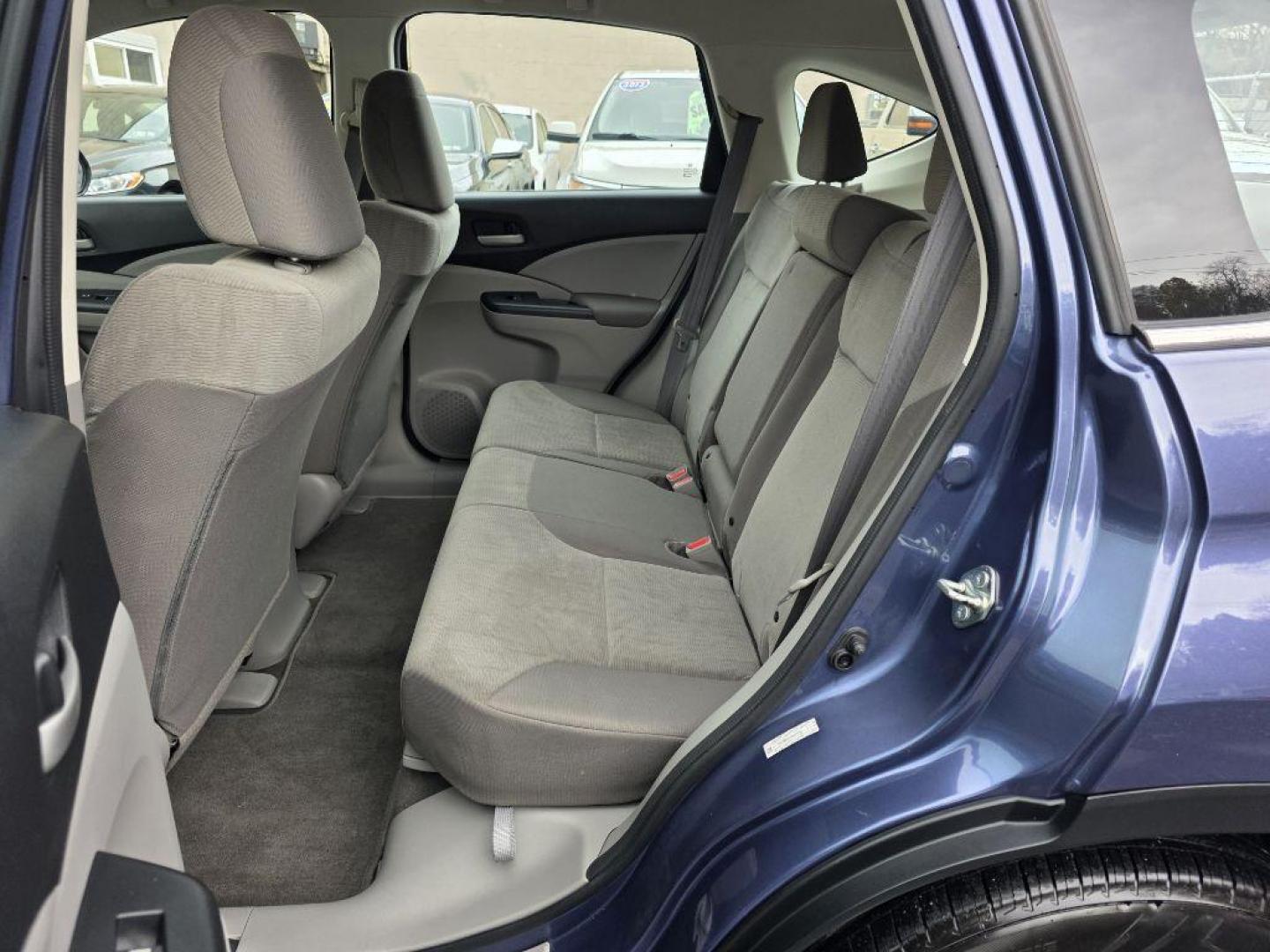 2014 BLUE HONDA CR-V LX (2HKRM4H3XEH) with an 2.4L engine, Automatic transmission, located at 117 North Cameron Street, Harrisburg, PA, 17101, (717) 963-8962, 40.266762, -76.875259 - WE FINANCE!!! Good Credit/ Bad Credit/ No Credit - ALL Trade-Ins Welcomed!!! ***Guaranteed Credit Approval*** APPLY ONLINE or CALL us TODAY ;) Please call us to discuss your cash and financing options. - Photo#11
