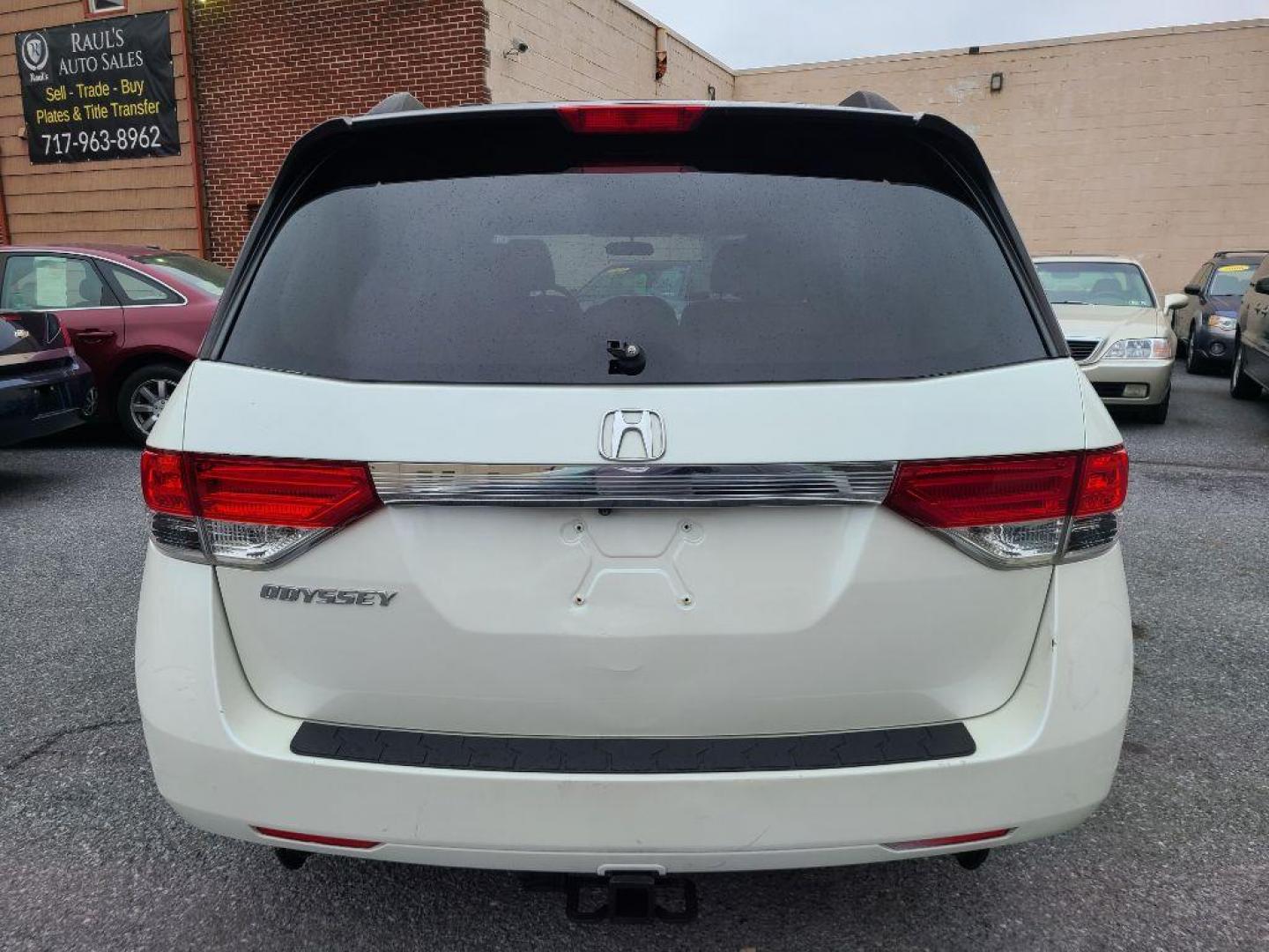 2014 WHITE HONDA ODYSSEY LX (5FNRL5H21EB) with an 3.5L engine, Automatic transmission, located at 117 North Cameron Street, Harrisburg, PA, 17101, (717) 963-8962, 40.266762, -76.875259 - WE FINANCE!!! Good Credit/ Bad Credit/ No Credit - ALL Trade-Ins Welcomed!!! ***Guaranteed Credit Approval*** APPLY ONLINE or CALL us TODAY ;) Internet Prices and Marketplace Prices are SPECIAL discounted ***CASH DEALS*** Retail Prices are higher. Please call us to discuss your cash and finan - Photo#2