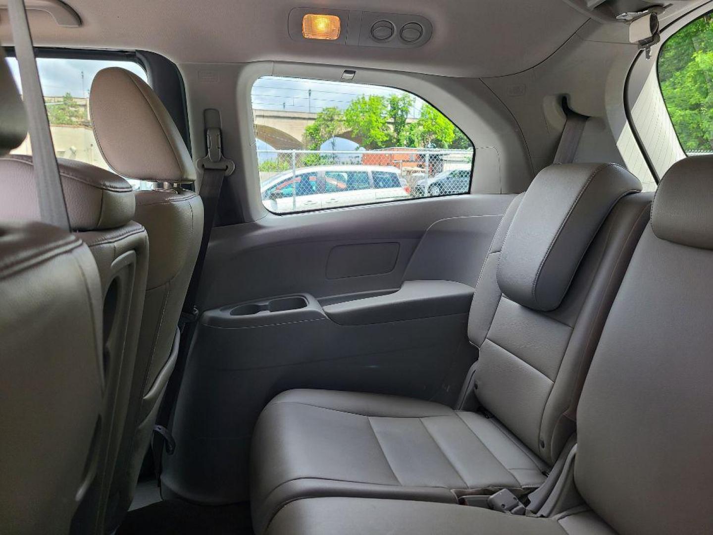 2014 BLACK HONDA ODYSSEY EXL (5FNRL5H65EB) with an 3.5L engine, Automatic transmission, located at 117 North Cameron Street, Harrisburg, PA, 17101, (717) 963-8962, 40.266762, -76.875259 - WE FINANCE!!! Good Credit/ Bad Credit/ No Credit - ALL Trade-Ins Welcomed!!! ***Guaranteed Credit Approval*** APPLY ONLINE or CALL us TODAY ;) Internet Prices and Marketplace Prices are SPECIAL discounted ***CASH DEALS*** Retail Prices are higher. Please call us to discuss your cash and finan - Photo#9