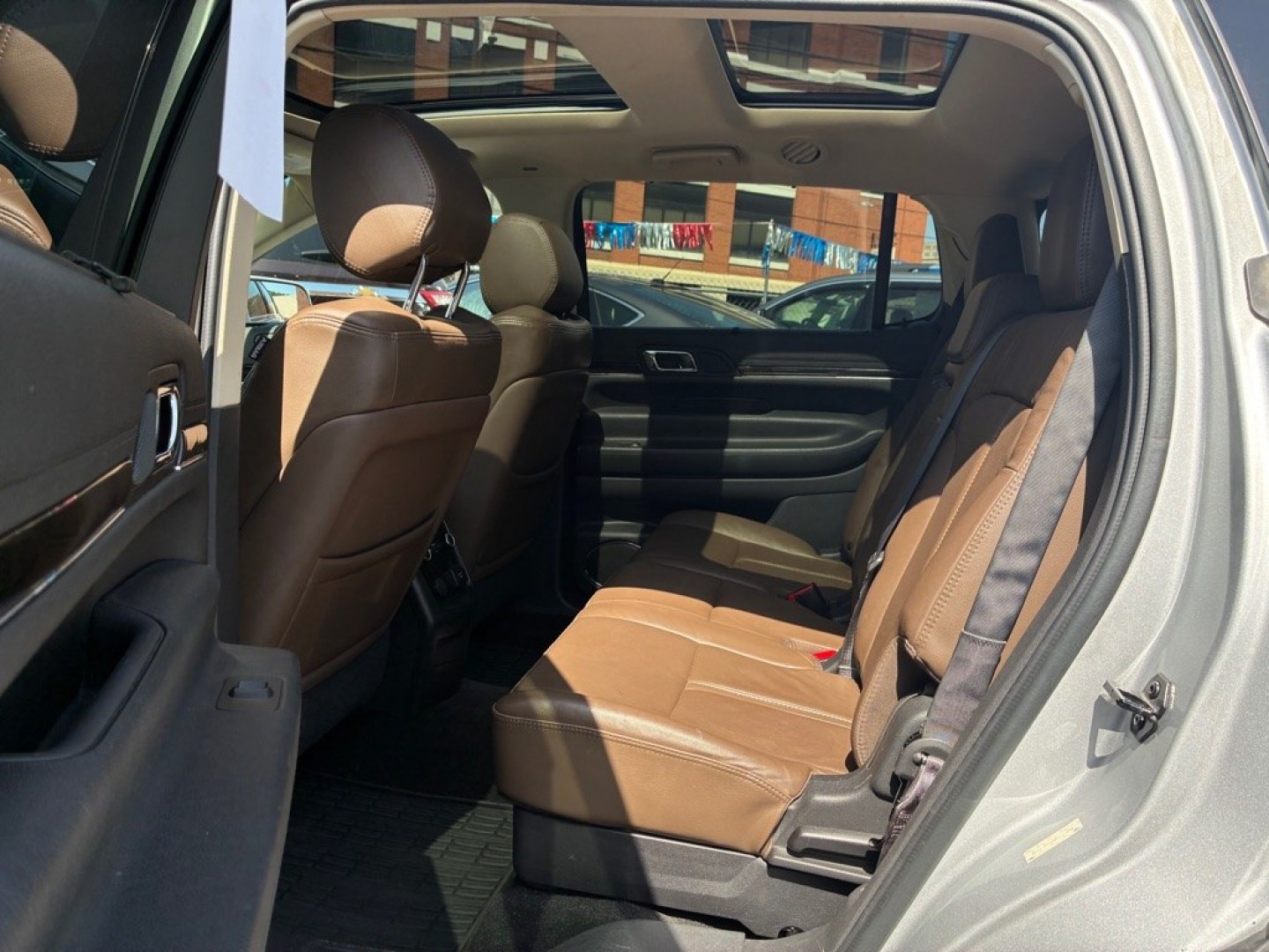 2014 SILVER LINCOLN MKT (2LMHJ5AT2EB) with an 3.5L engine, Automatic transmission, located at 117 North Cameron Street, Harrisburg, PA, 17101, (717) 963-8962, 40.266762, -76.875259 - WE FINANCE!!! MOST vehicles are available for financing. Good Credit/ Challenged Credit/ No Credit - ALL Trade-Ins Welcomed!!! APPLY ONLINE or CALL us TODAY Please call us to discuss your cash and/or financing options. Thanks for checking our inventory! We're here to help.- Photo#12