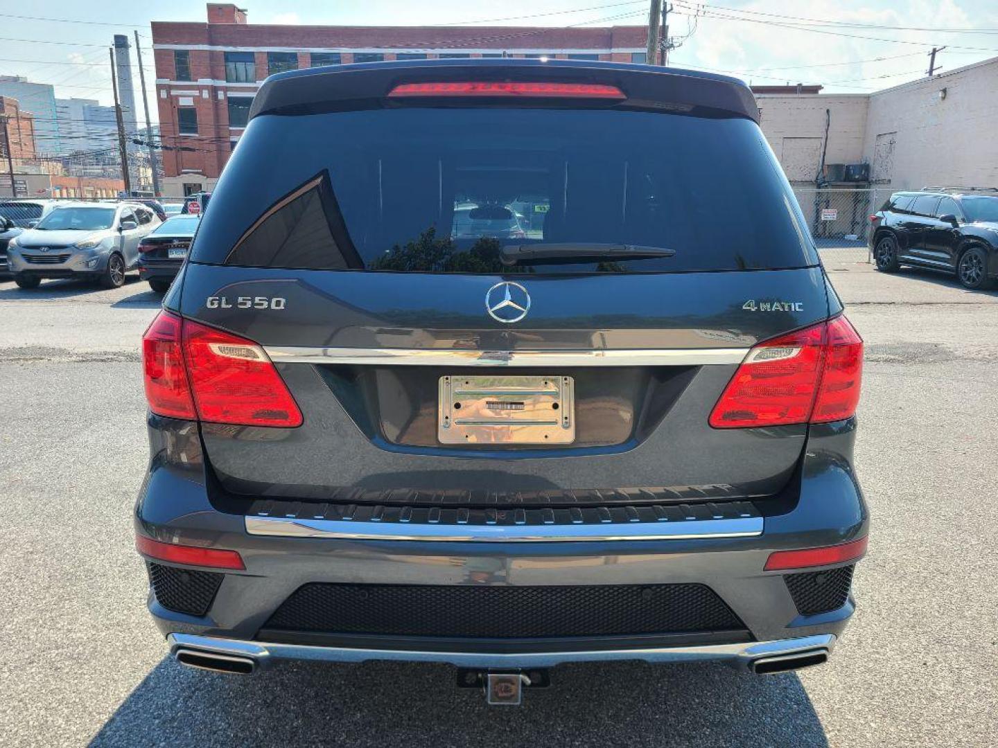 2014 GRAY MERCEDES-BENZ GL 550 4MATIC (4JGDF7DE4EA) with an 4.6L engine, Automatic transmission, located at 117 North Cameron Street, Harrisburg, PA, 17101, (717) 963-8962, 40.266762, -76.875259 - WE FINANCE!!! Good Credit/ Bad Credit/ No Credit - ALL Trade-Ins Welcomed!!! ***Guaranteed Credit Approval*** APPLY ONLINE or CALL us TODAY ;) Internet Prices and Marketplace Prices are SPECIAL discounted ***CASH DEALS*** Retail Prices are higher. Please call us to discuss your cash and finan - Photo#3