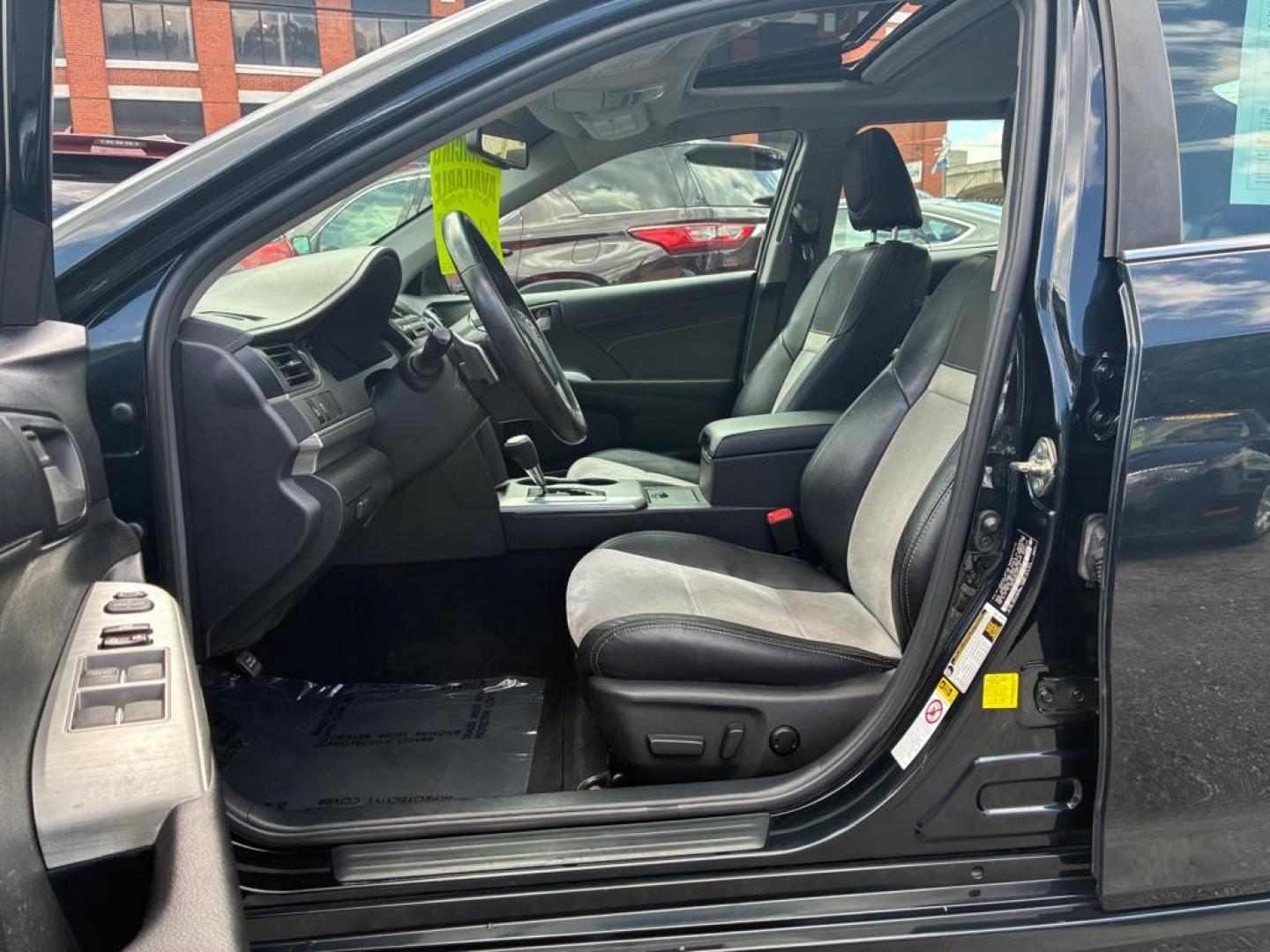 2014 GRAY TOYOTA CAMRY L (4T1BF1FK0EU) with an 2.5L engine, Automatic transmission, located at 117 North Cameron Street, Harrisburg, PA, 17101, (717) 963-8962, 40.266762, -76.875259 - WE FINANCE!!! MOST vehicles are available for financing. Good Credit/ Challenged Credit/ No Credit - ALL Trade-Ins Welcomed!!! APPLY ONLINE or CALL us TODAY Please call us to discuss your cash and/or financing options. Thanks for checking our inventory! We're here to help.- Photo#13