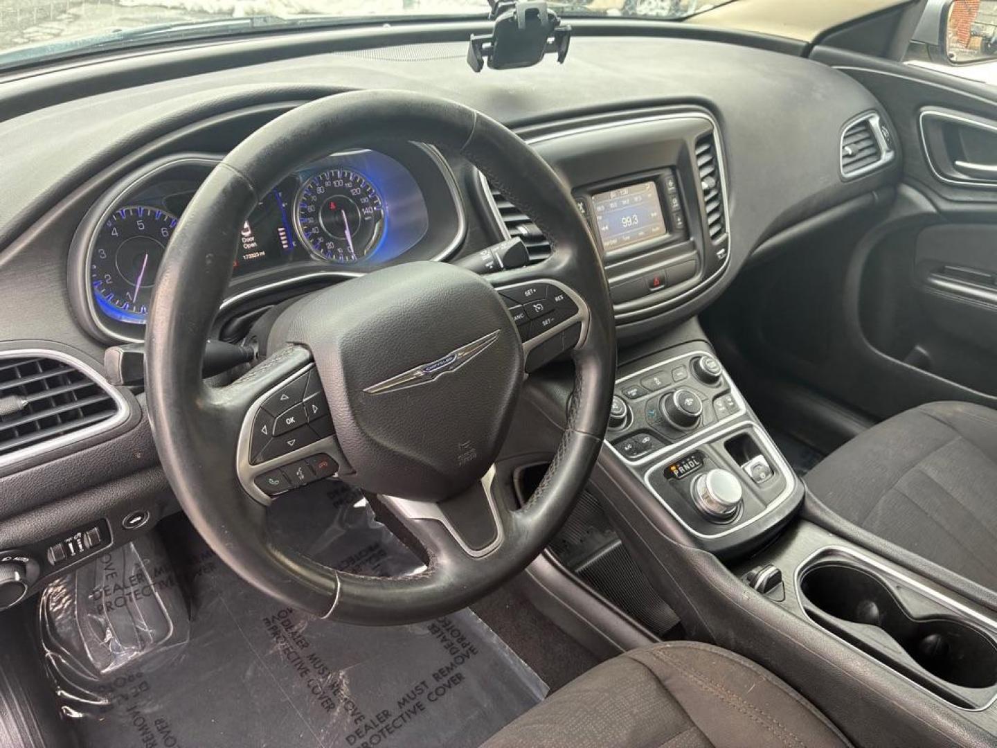 2015 SILVER CHRYSLER 200 LIMITED (1C3CCCAB0FN) with an 2.4L engine, Automatic transmission, located at 117 North Cameron Street, Harrisburg, PA, 17101, (717) 963-8962, 40.266762, -76.875259 - WE FINANCE!!! Good Credit/ Challenged Credit/ No Credit - ALL Trade-Ins Welcomed!!! APPLY ONLINE or CALL us TODAY ;) Please call us to discuss your cash and/or financing options. - Photo#15