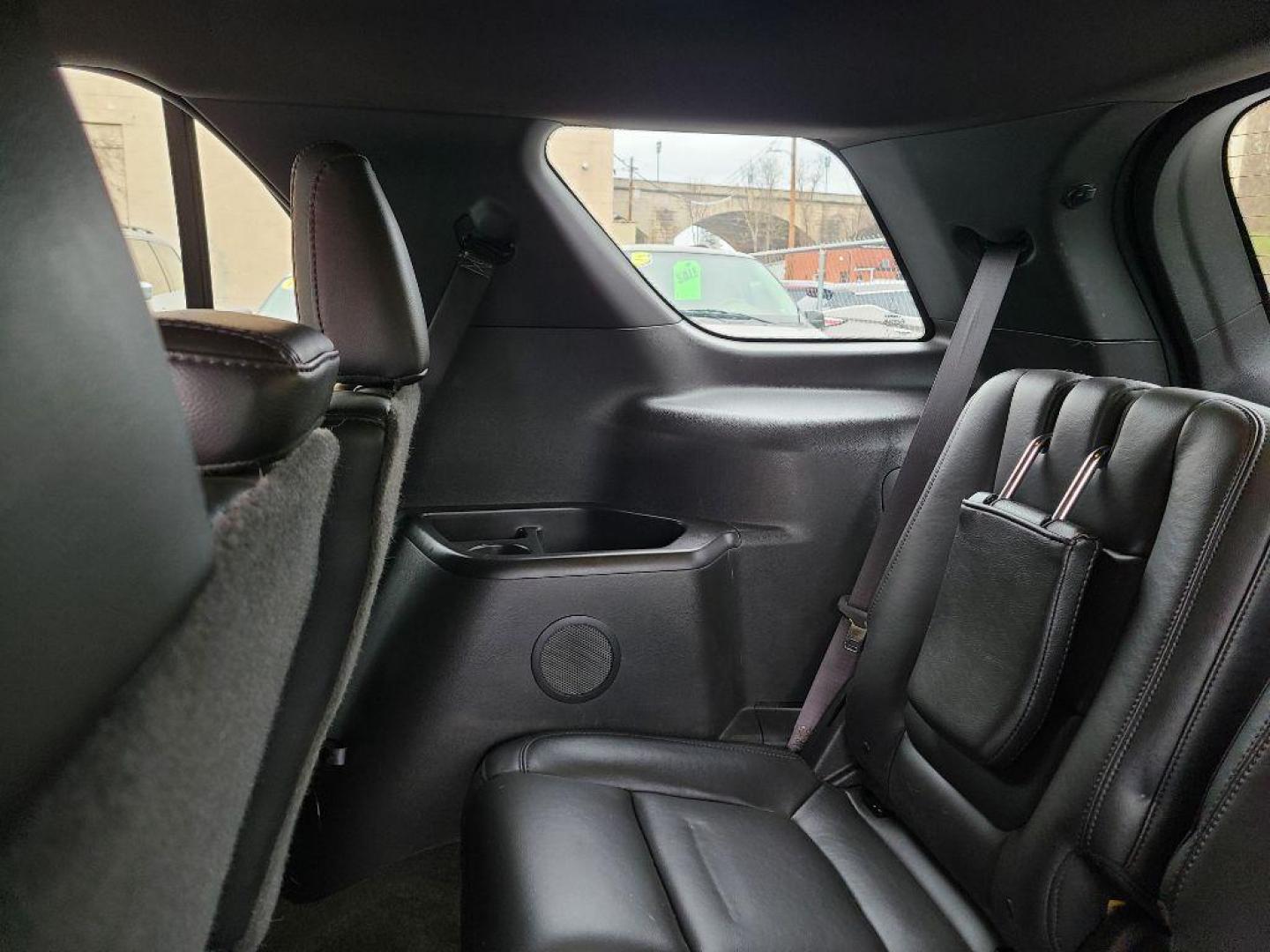 2015 GRAY FORD EXPLORER XLT (1FM5K8D89FG) with an 3.5L engine, Automatic transmission, located at 117 North Cameron Street, Harrisburg, PA, 17101, (717) 963-8962, 40.266762, -76.875259 - WE FINANCE!!! Good Credit/ Bad Credit/ No Credit - ALL Trade-Ins Welcomed!!! ***Guaranteed Credit Approval*** APPLY ONLINE or CALL us TODAY ;) Internet Prices and Marketplace Prices are SPECIAL discounted ***CASH DEALS*** Retail Prices are higher. Please call us to discuss your cash and finan - Photo#11