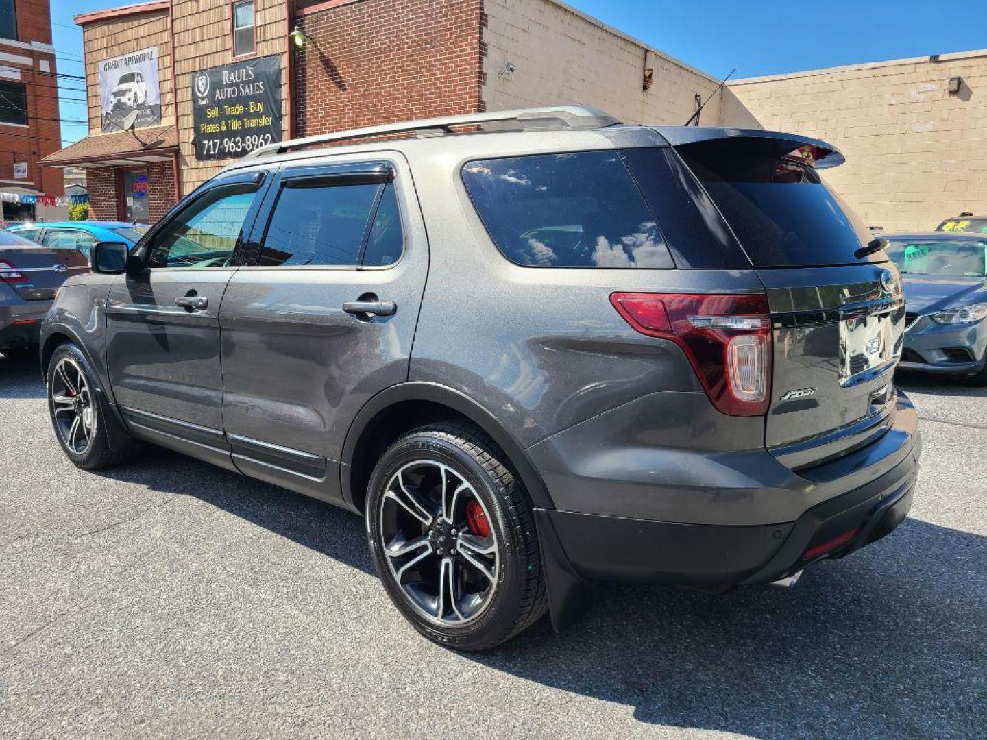 2015 GRAY FORD EXPLORER SPORT (1FM5K8GT1FG) with an 3.5L engine, Automatic transmission, located at 7981 Paxton Street, Harrisburg, PA, 17111, (717) 561-2926, 40.261490, -76.749229 - WE FINANCE!!! Good Credit/ Bad Credit/ No Credit - ALL Trade-Ins Welcomed!!! ***Guaranteed Credit Approval*** APPLY ONLINE or CALL us TODAY ;) Internet Prices and Marketplace Prices are SPECIAL discounted ***CASH DEALS*** Retail Prices are higher. Please call us to discuss your cash and finan - Photo#2