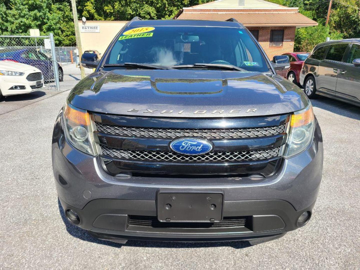 2015 GRAY FORD EXPLORER SPORT (1FM5K8GT1FG) with an 3.5L engine, Automatic transmission, located at 7981 Paxton Street, Harrisburg, PA, 17111, (717) 561-2926, 40.261490, -76.749229 - WE FINANCE!!! Good Credit/ Bad Credit/ No Credit - ALL Trade-Ins Welcomed!!! ***Guaranteed Credit Approval*** APPLY ONLINE or CALL us TODAY ;) Internet Prices and Marketplace Prices are SPECIAL discounted ***CASH DEALS*** Retail Prices are higher. Please call us to discuss your cash and finan - Photo#7