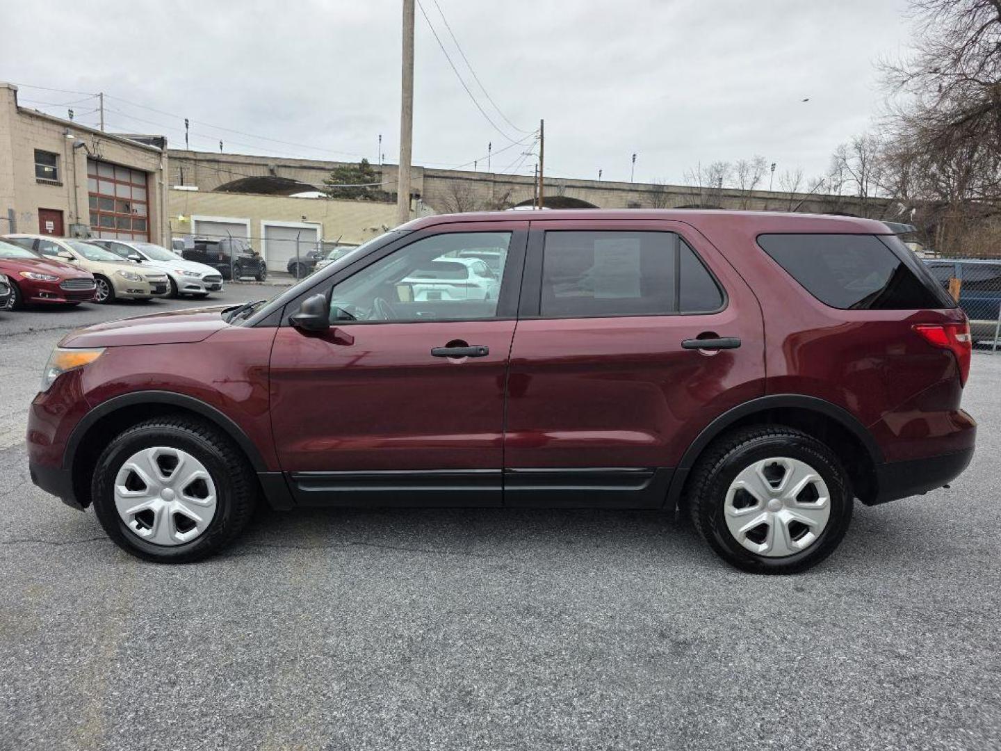 2015 BURG FORD EXPLORER POLICE INTERCEPTOR (1FM5K8AR9FG) with an 3.7L engine, Automatic transmission, located at 117 North Cameron Street, Harrisburg, PA, 17101, (717) 963-8962, 40.266762, -76.875259 - WE FINANCE!!! Good Credit/ Challenged Credit/ No Credit - ALL Trade-Ins Welcomed!!! APPLY ONLINE or CALL us TODAY ;) Please call us to discuss your cash and/or financing options. - Photo#1