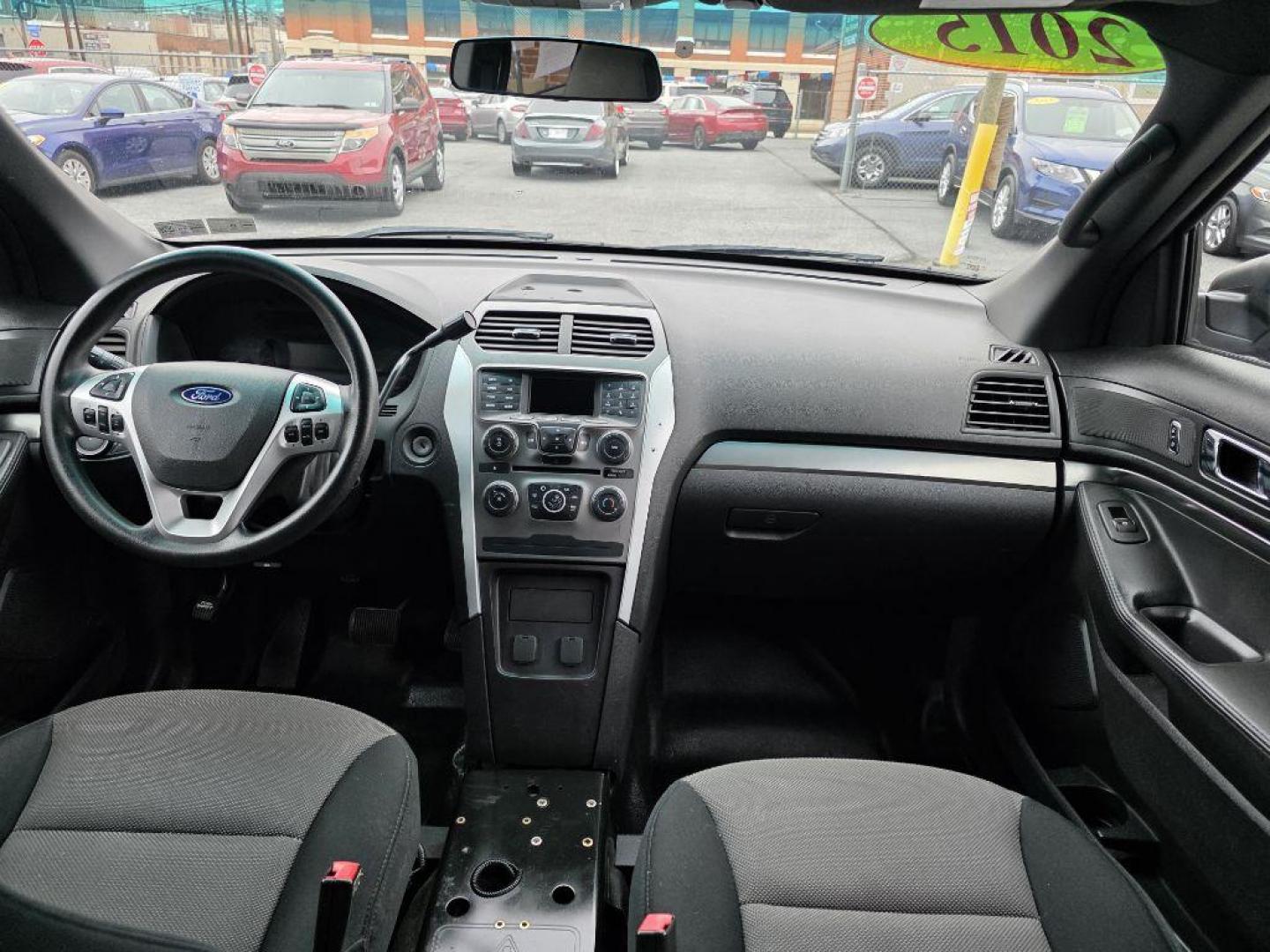 2015 BURG FORD EXPLORER POLICE INTERCEPTOR (1FM5K8AR9FG) with an 3.7L engine, Automatic transmission, located at 117 North Cameron Street, Harrisburg, PA, 17101, (717) 963-8962, 40.266762, -76.875259 - WE FINANCE!!! Good Credit/ Challenged Credit/ No Credit - ALL Trade-Ins Welcomed!!! APPLY ONLINE or CALL us TODAY ;) Please call us to discuss your cash and/or financing options. - Photo#9