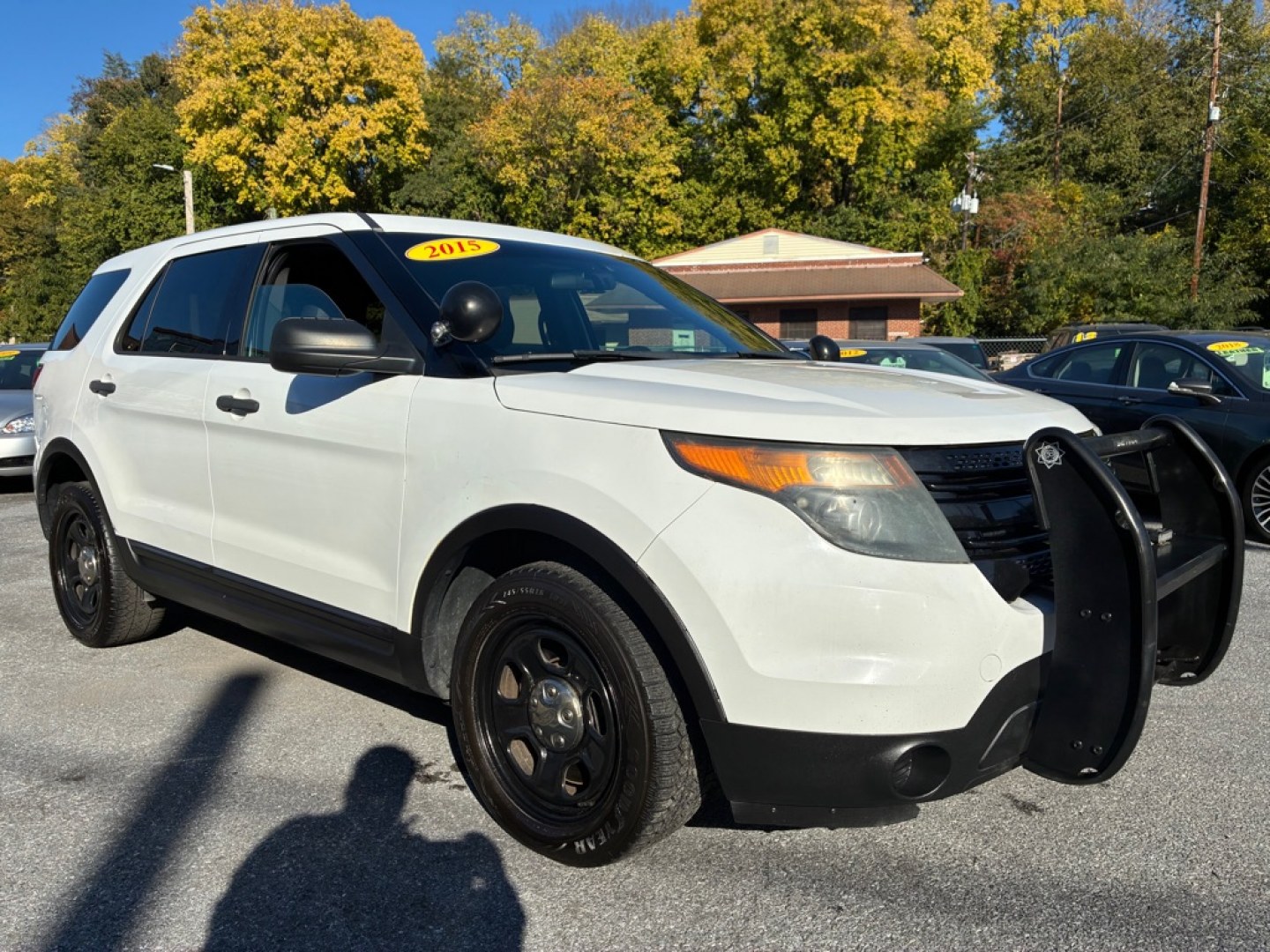 2015 WHITE FORD EXPLORER POLICE INTERCEPTOR (1FM5K8AR8FG) with an 3.7L engine, Automatic transmission, located at 117 North Cameron Street, Harrisburg, PA, 17101, (717) 963-8962, 40.266762, -76.875259 - WE FINANCE!!! Good Credit/ Challenged Credit/ No Credit - ALL Trade-Ins Welcomed!!! APPLY ONLINE or CALL us TODAY ;) Please call us to discuss your cash and/or financing options.- Photo#6