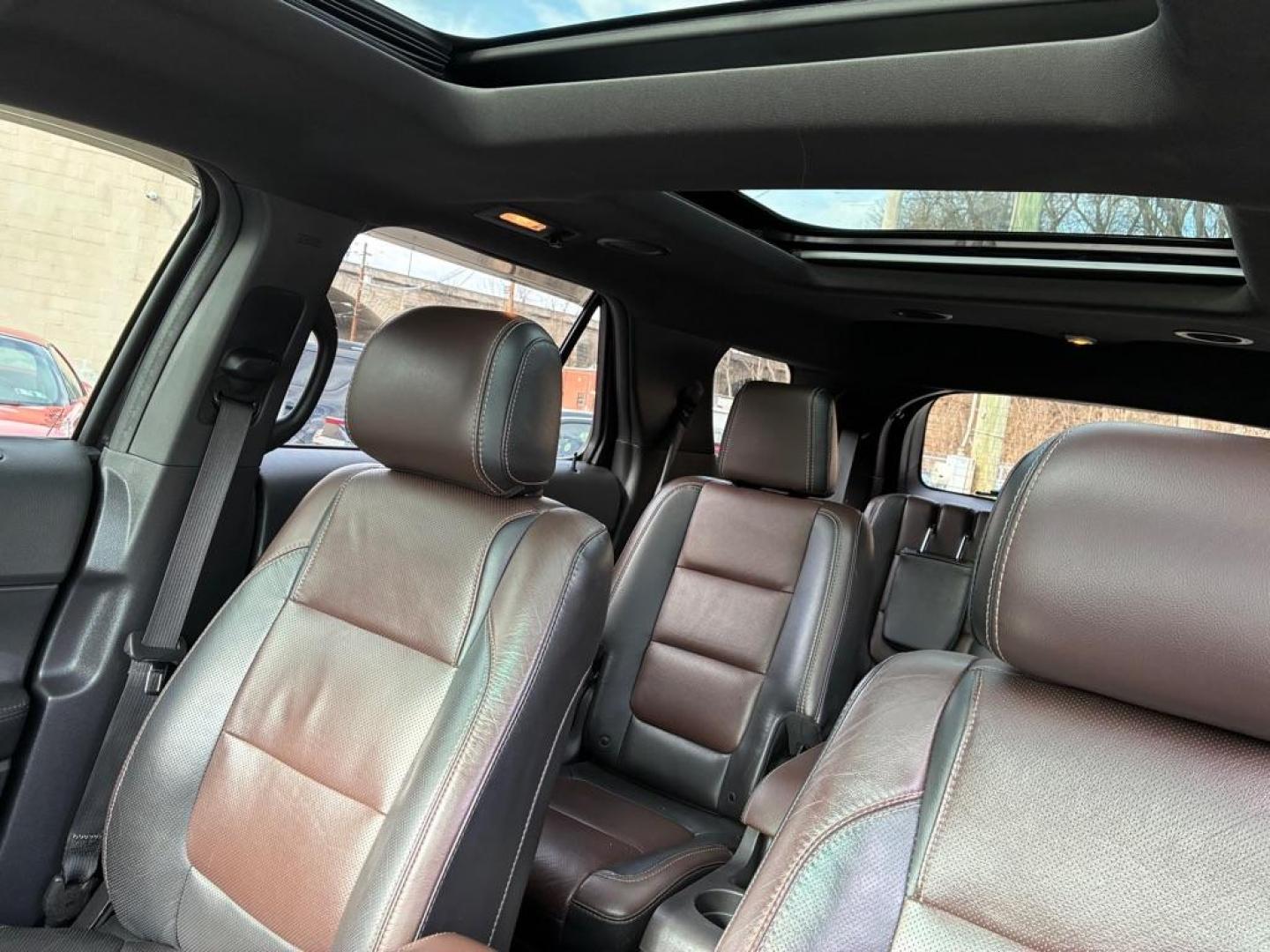 2015 BLACK FORD EXPLORER SPORT (1FM5K8GT3FG) with an 3.5L engine, Automatic transmission, located at 117 North Cameron Street, Harrisburg, PA, 17101, (717) 963-8962, 40.266762, -76.875259 - WE FINANCE!!! Good Credit/ Challenged Credit/ No Credit - ALL Trade-Ins Welcomed!!! APPLY ONLINE or CALL us TODAY ;) Please call us to discuss your cash and/or financing options. - Photo#15