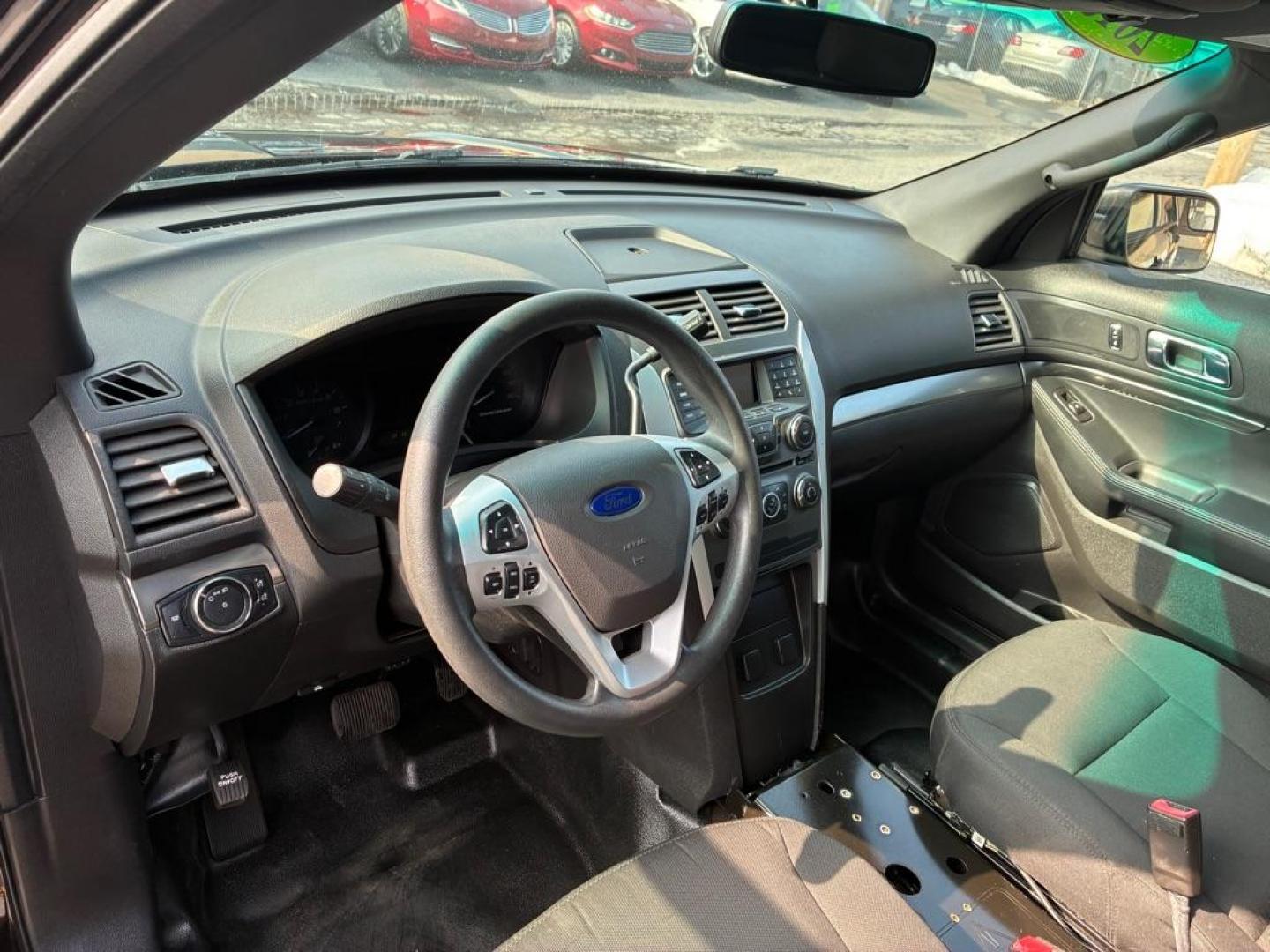 2015 BROWN FORD EXPLORER POLICE INTERCEPTOR (1FM5K8AR9FG) with an 3.7L engine, Automatic transmission, located at 117 North Cameron Street, Harrisburg, PA, 17101, (717) 963-8962, 40.266762, -76.875259 - WE FINANCE!!! Good Credit/ Challenged Credit/ No Credit - ALL Trade-Ins Welcomed!!! APPLY ONLINE or CALL us TODAY ;) Please call us to discuss your cash and/or financing options. - Photo#13