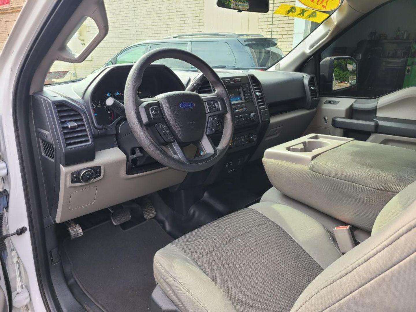 2015 WHITE FORD F150 SUPER CAB (1FTFX1EF2FF) with an 5.0L engine, Automatic transmission, located at 7981 Paxton Street, Harrisburg, PA, 17111, (717) 561-2926, 40.261490, -76.749229 - WE FINANCE!!! Good Credit/ Bad Credit/ No Credit - ALL Trade-Ins Welcomed!!! ***Guaranteed Credit Approval*** APPLY ONLINE or CALL us TODAY ;) Internet Prices and Marketplace Prices are SPECIAL discounted ***CASH DEALS*** Retail Prices are higher. Please call us to discuss your cash and finan - Photo#13