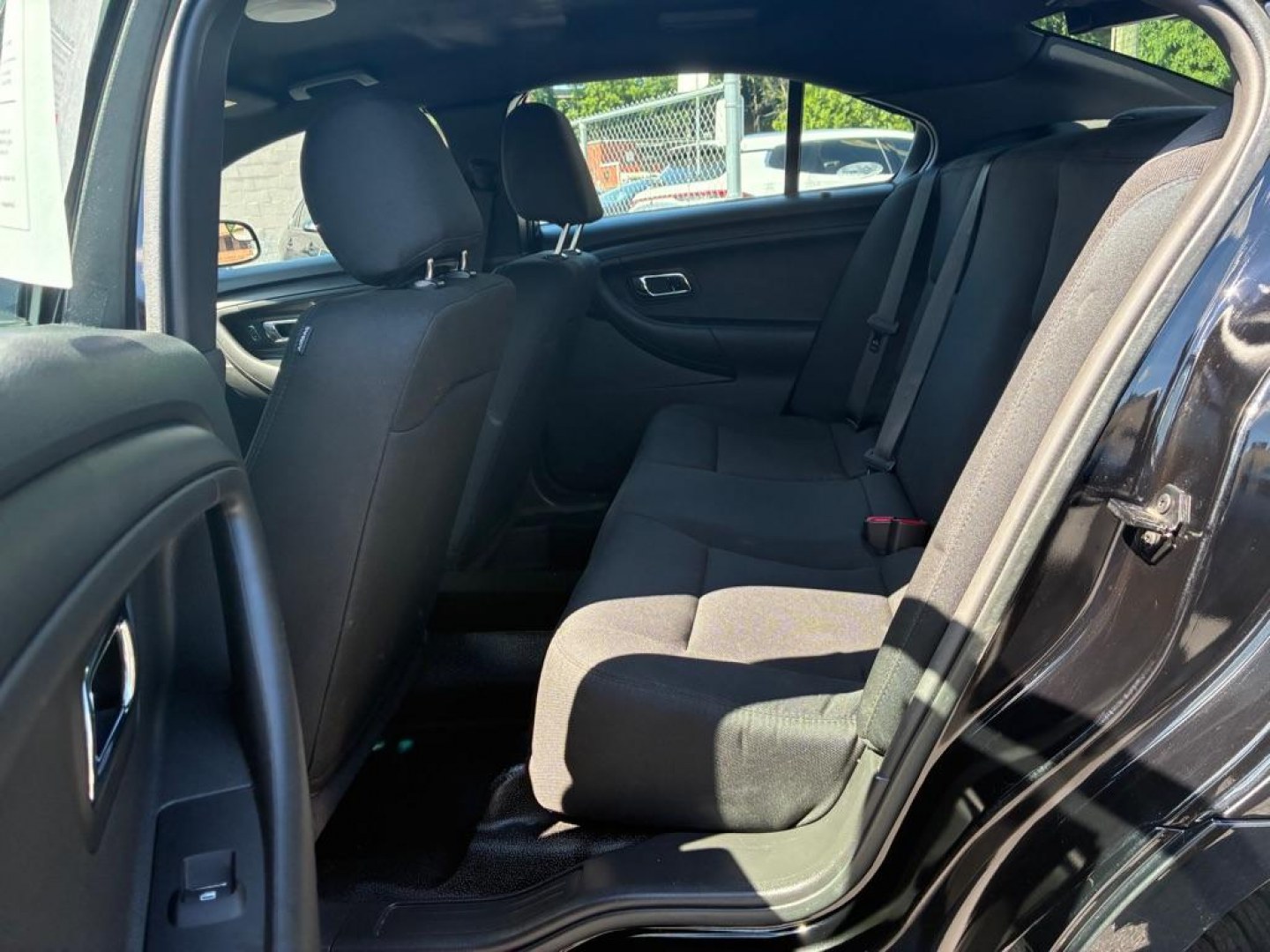 2015 BLACK FORD TAURUS POLICE INTERCEPTOR (1FAHP2MK4FG) with an 3.7L engine, Automatic transmission, located at 117 North Cameron Street, Harrisburg, PA, 17101, (717) 963-8962, 40.266762, -76.875259 - WE FINANCE!!! MOST vehicles are available for financing. Good Credit/ Challenged Credit/ No Credit - ALL Trade-Ins Welcomed!!! APPLY ONLINE or CALL us TODAY Please call us to discuss your cash and/or financing options. Thanks for checking our inventory! We're here to help.- Photo#11