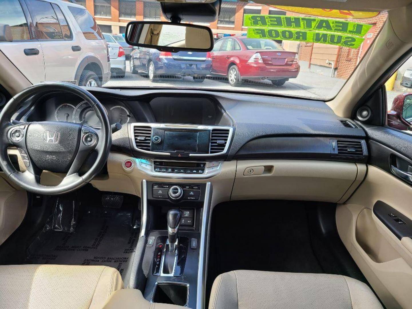 2015 BURG HONDA ACCORD EXL (1HGCR2F88FA) with an 2.4L engine, Continuously Variable transmission, located at 117 North Cameron Street, Harrisburg, PA, 17101, (717) 963-8962, 40.266762, -76.875259 - WE FINANCE!!! Good Credit/ Bad Credit/ No Credit - ALL Trade-Ins Welcomed!!! ***Guaranteed Credit Approval*** APPLY ONLINE or CALL us TODAY ;) Internet Prices and Marketplace Prices are SPECIAL discounted ***CASH DEALS*** Retail Prices are higher. Please call us to discuss your cash and finan - Photo#11