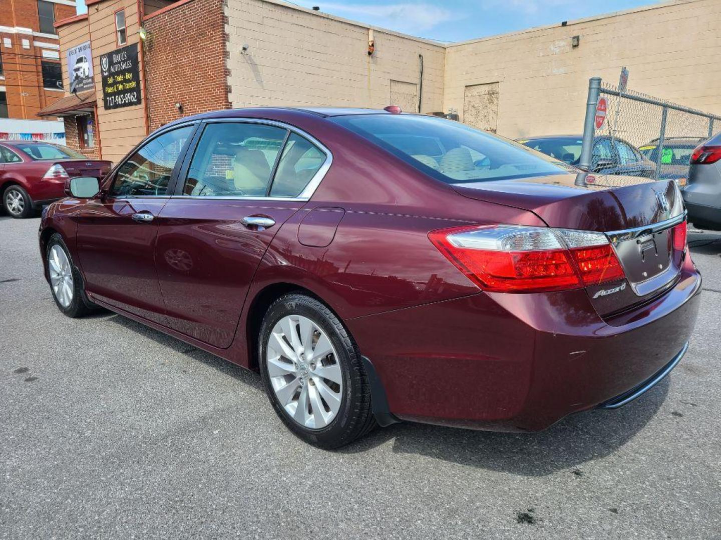 2015 BURG HONDA ACCORD EXL (1HGCR2F88FA) with an 2.4L engine, Continuously Variable transmission, located at 117 North Cameron Street, Harrisburg, PA, 17101, (717) 963-8962, 40.266762, -76.875259 - WE FINANCE!!! Good Credit/ Bad Credit/ No Credit - ALL Trade-Ins Welcomed!!! ***Guaranteed Credit Approval*** APPLY ONLINE or CALL us TODAY ;) Internet Prices and Marketplace Prices are SPECIAL discounted ***CASH DEALS*** Retail Prices are higher. Please call us to discuss your cash and finan - Photo#2